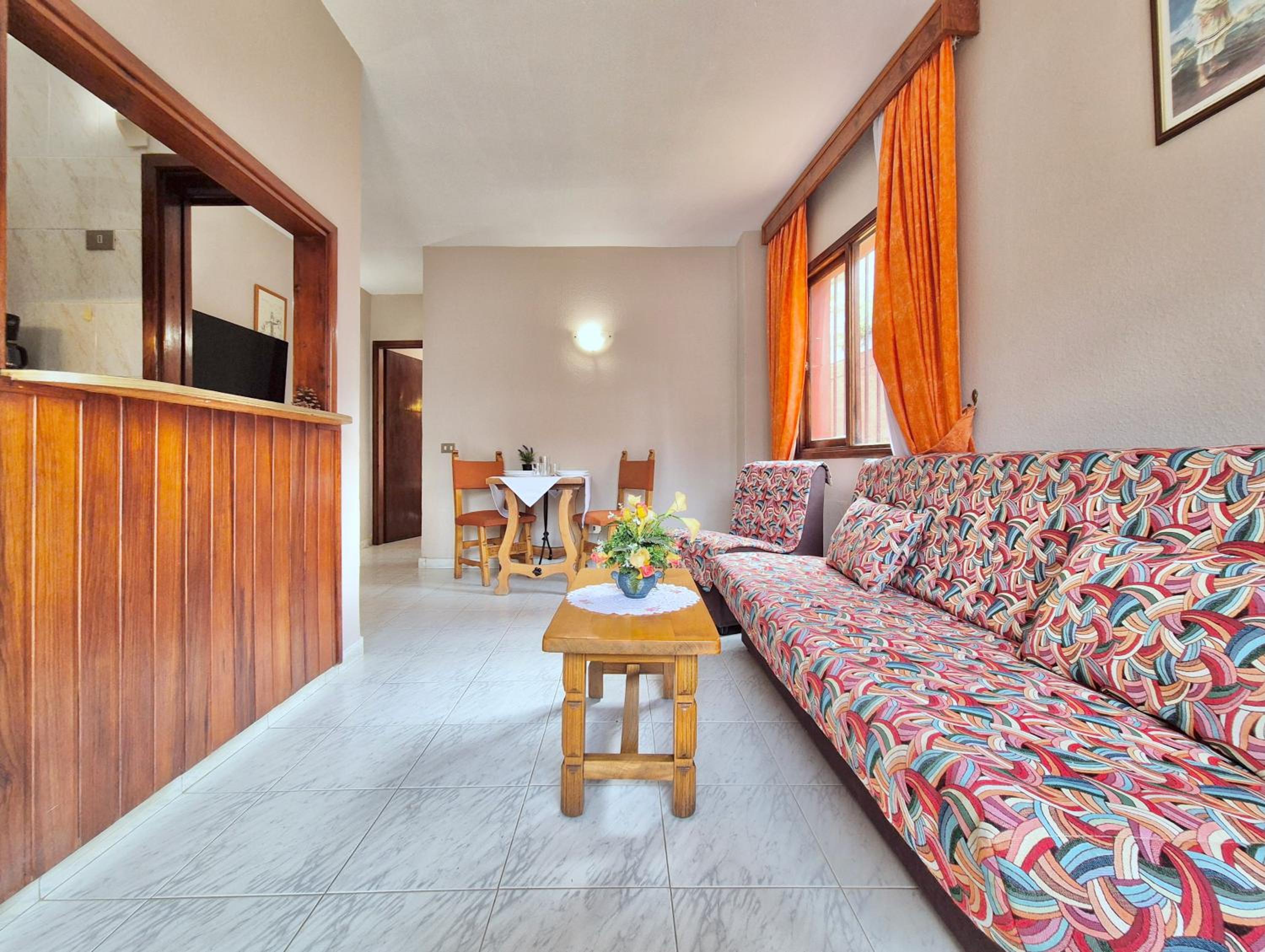 Canaima Apartments