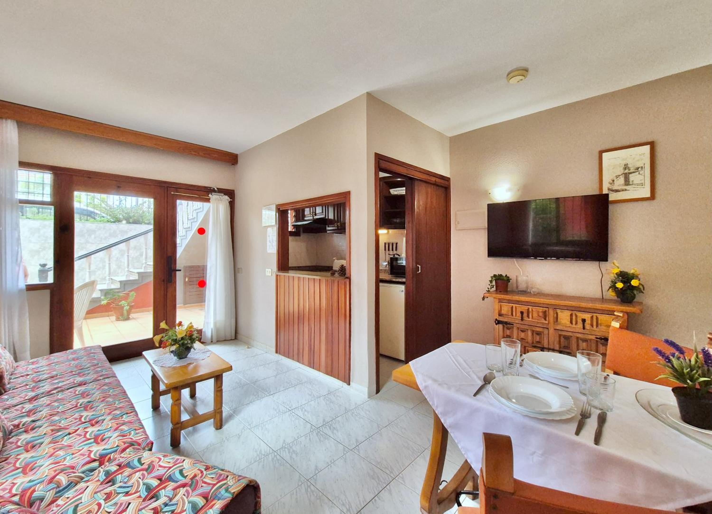 Canaima Apartments