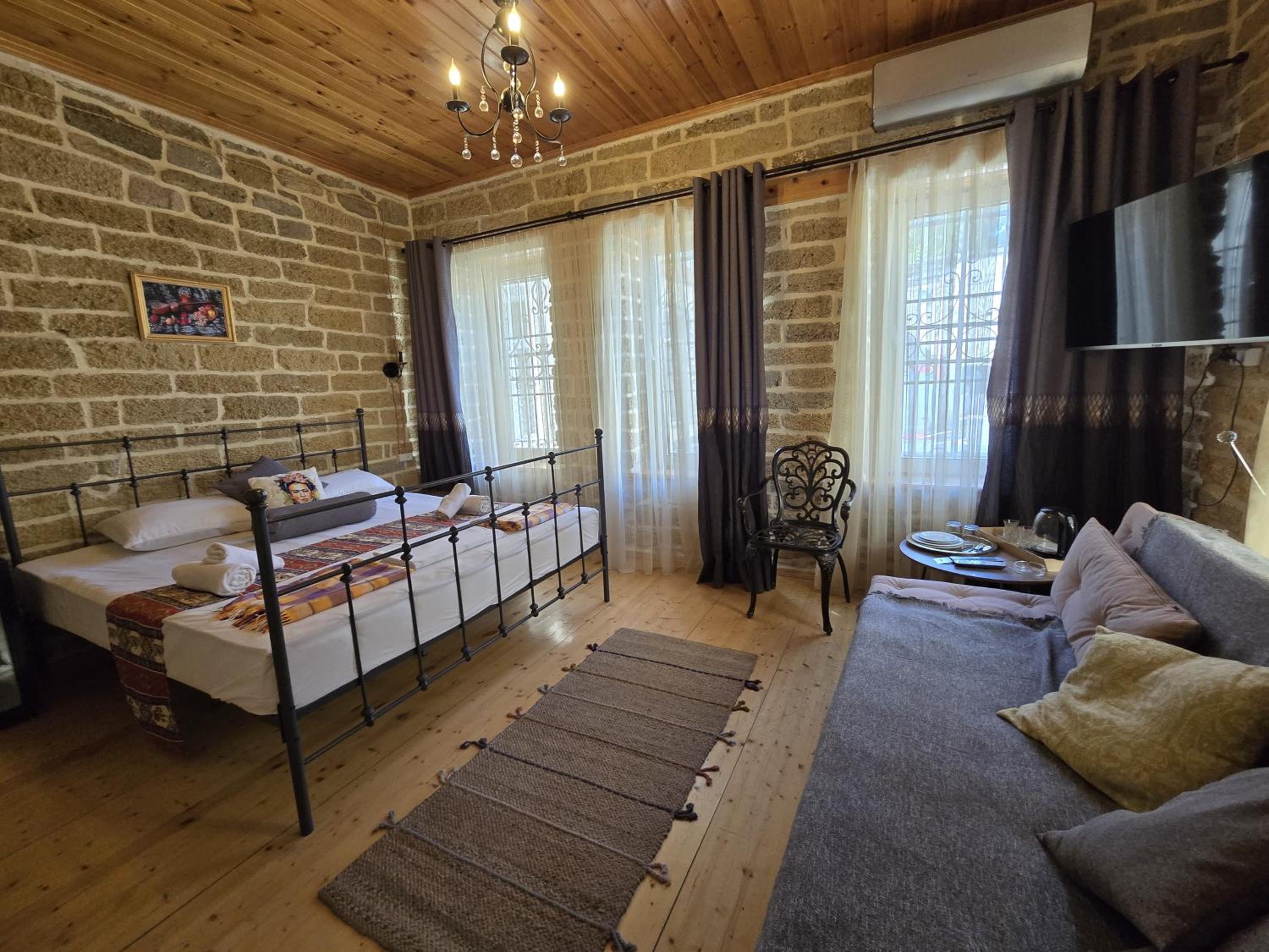 Sazeli Boutique Hotel