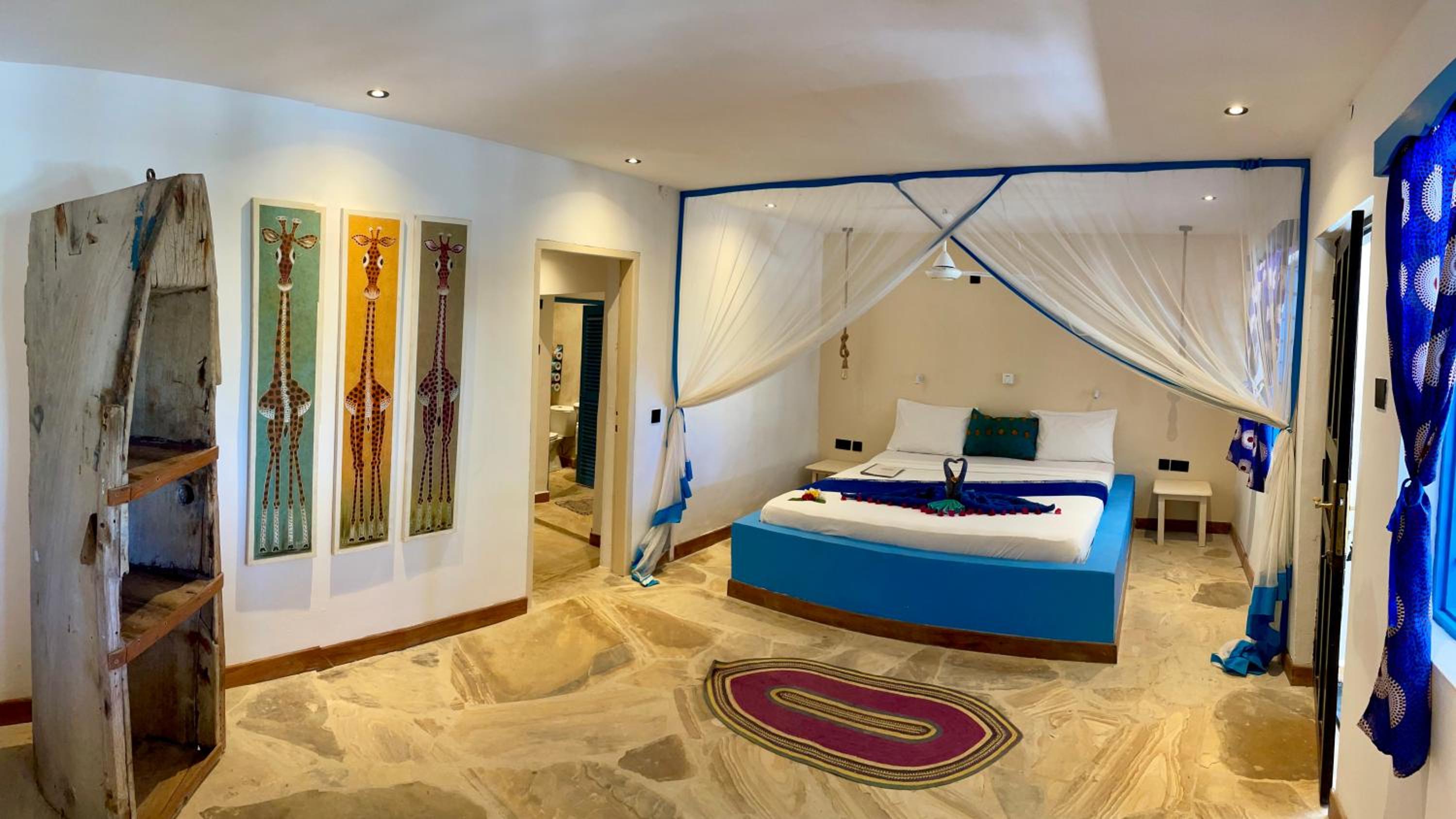 Blue Reef Sport & Fishing Lodge and Bungalows