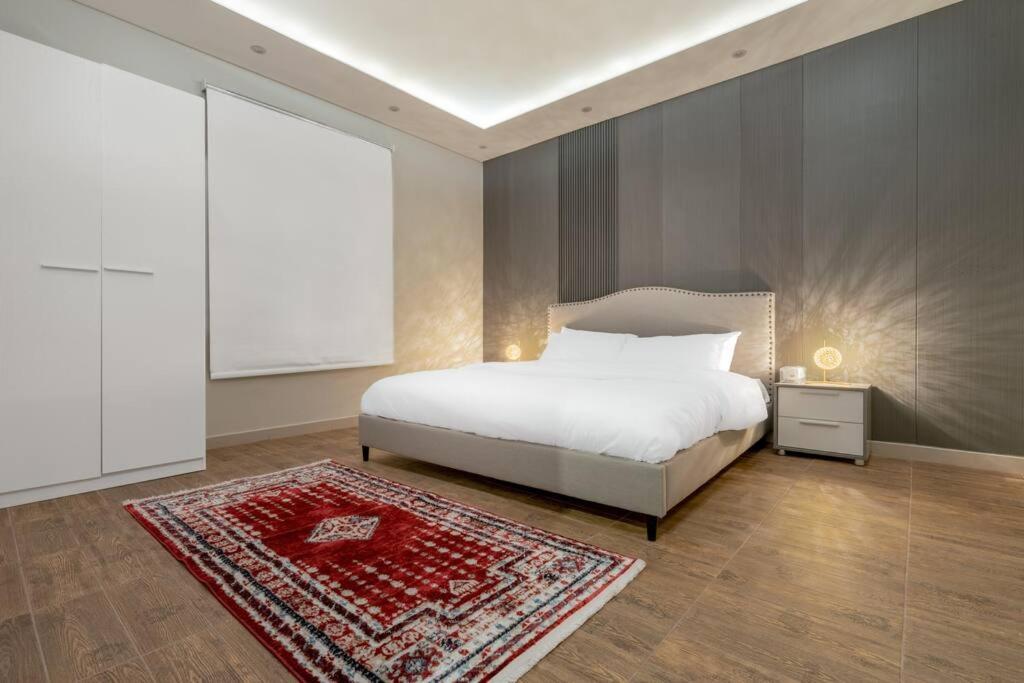 Al Yasmeen heart, 1BDR cozy stylish apartment