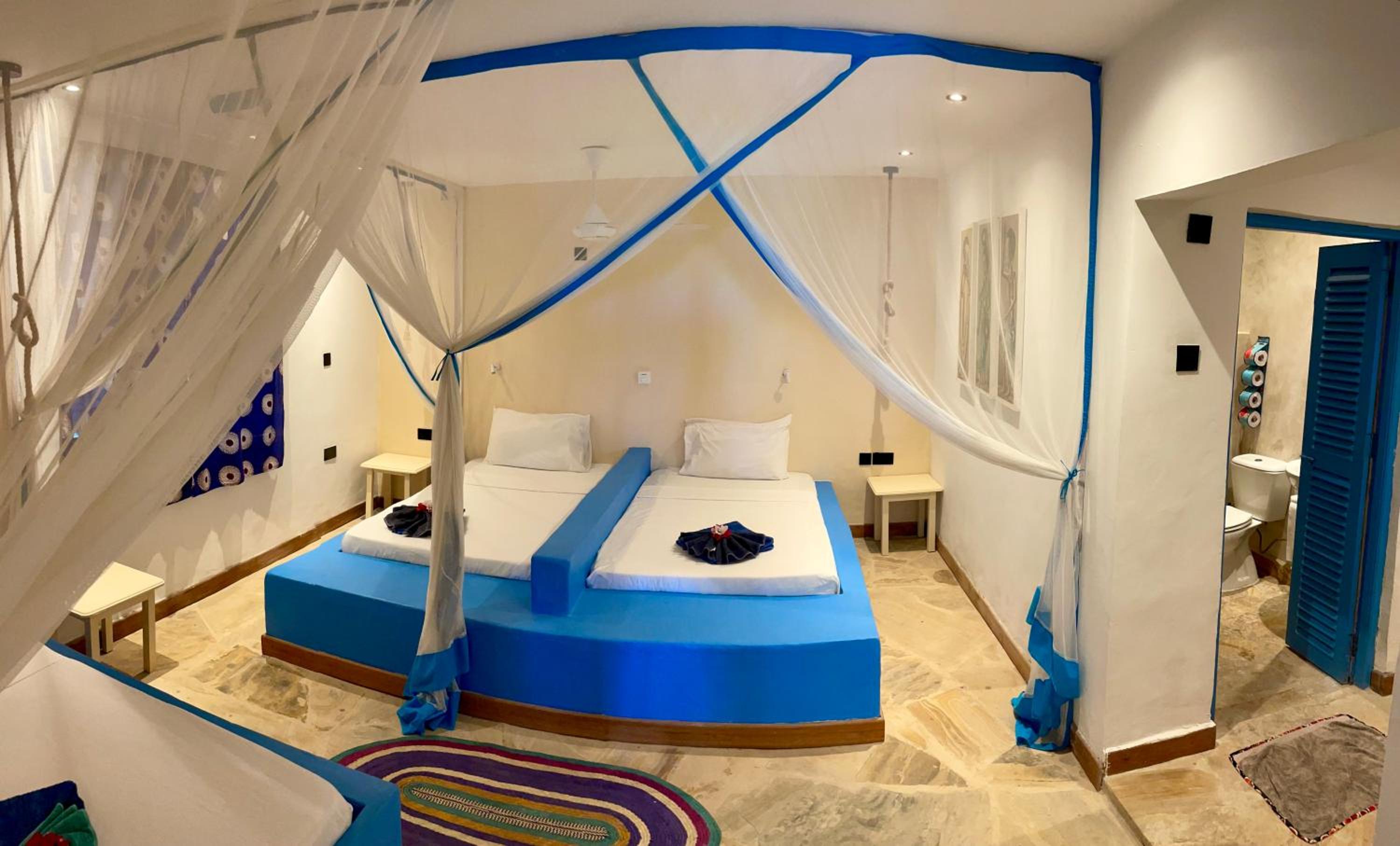 Blue Reef Sport & Fishing Lodge and Bungalows
