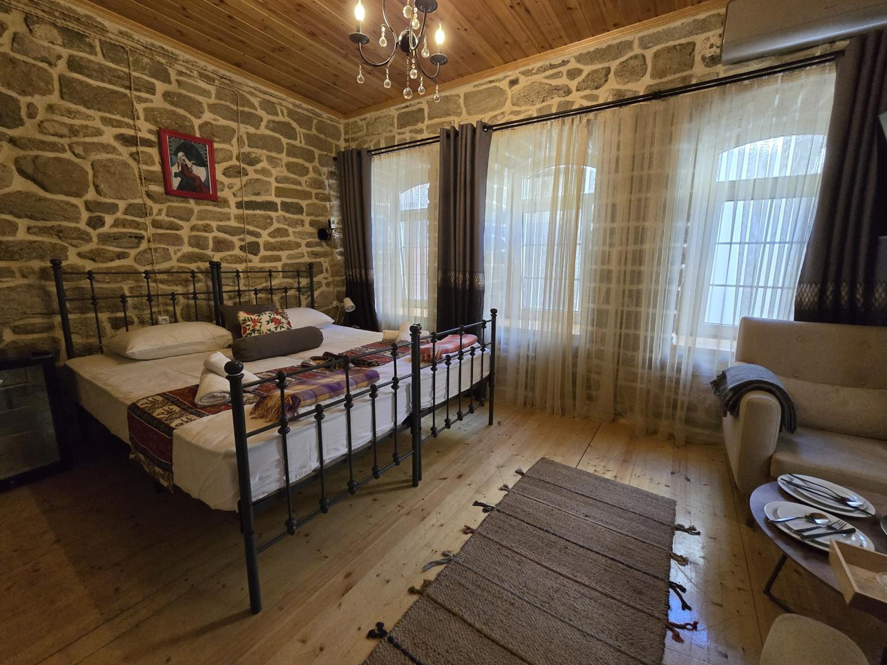 Sazeli Boutique Hotel