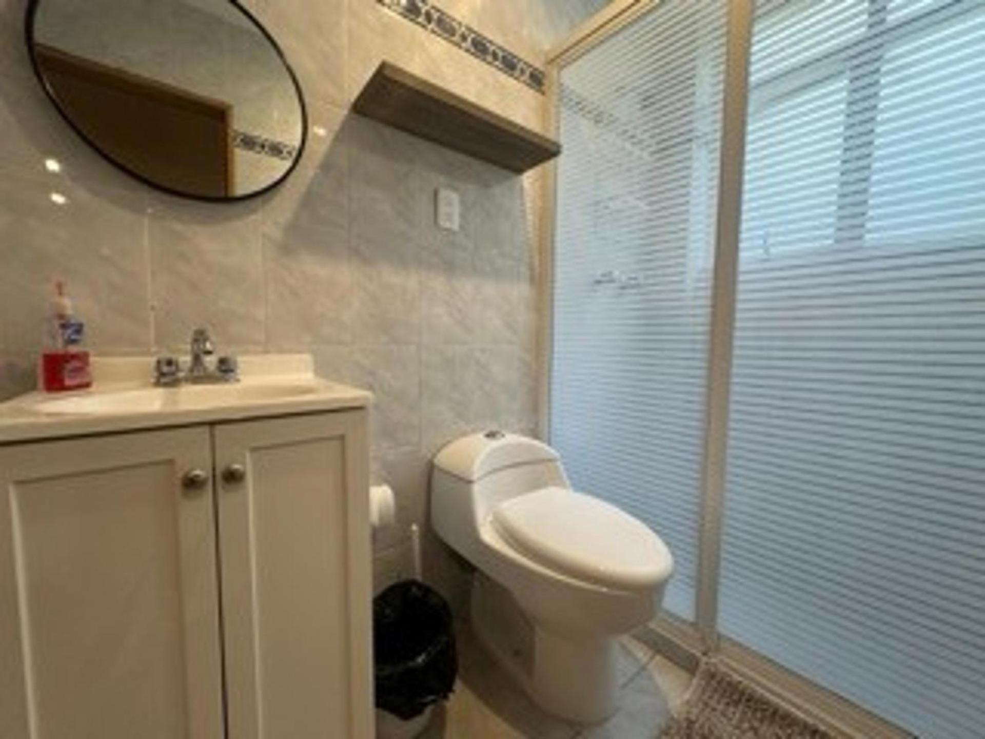 City Charm 3-Bed Apartment in Mexico City photo 5