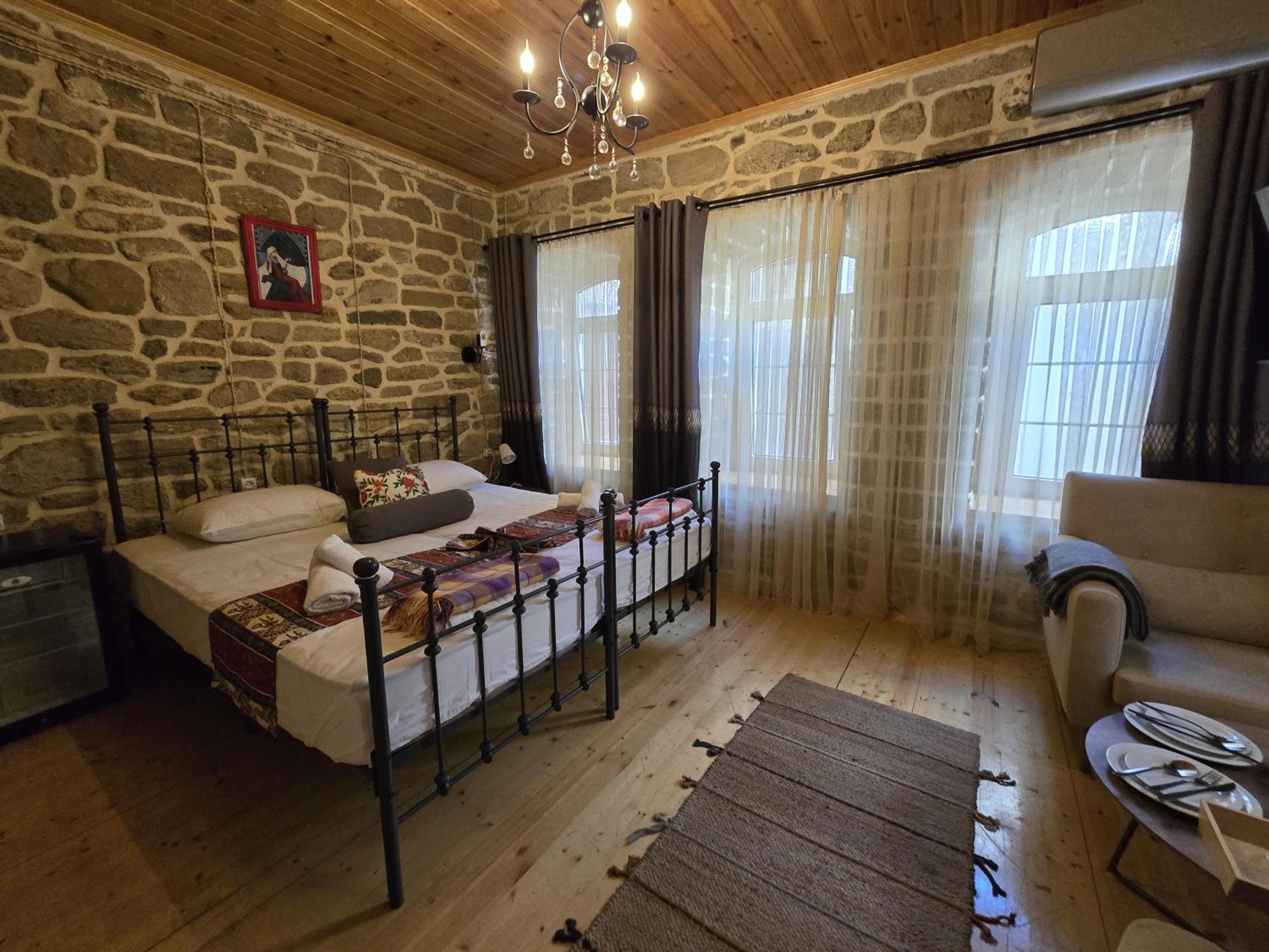 Sazeli Boutique Hotel