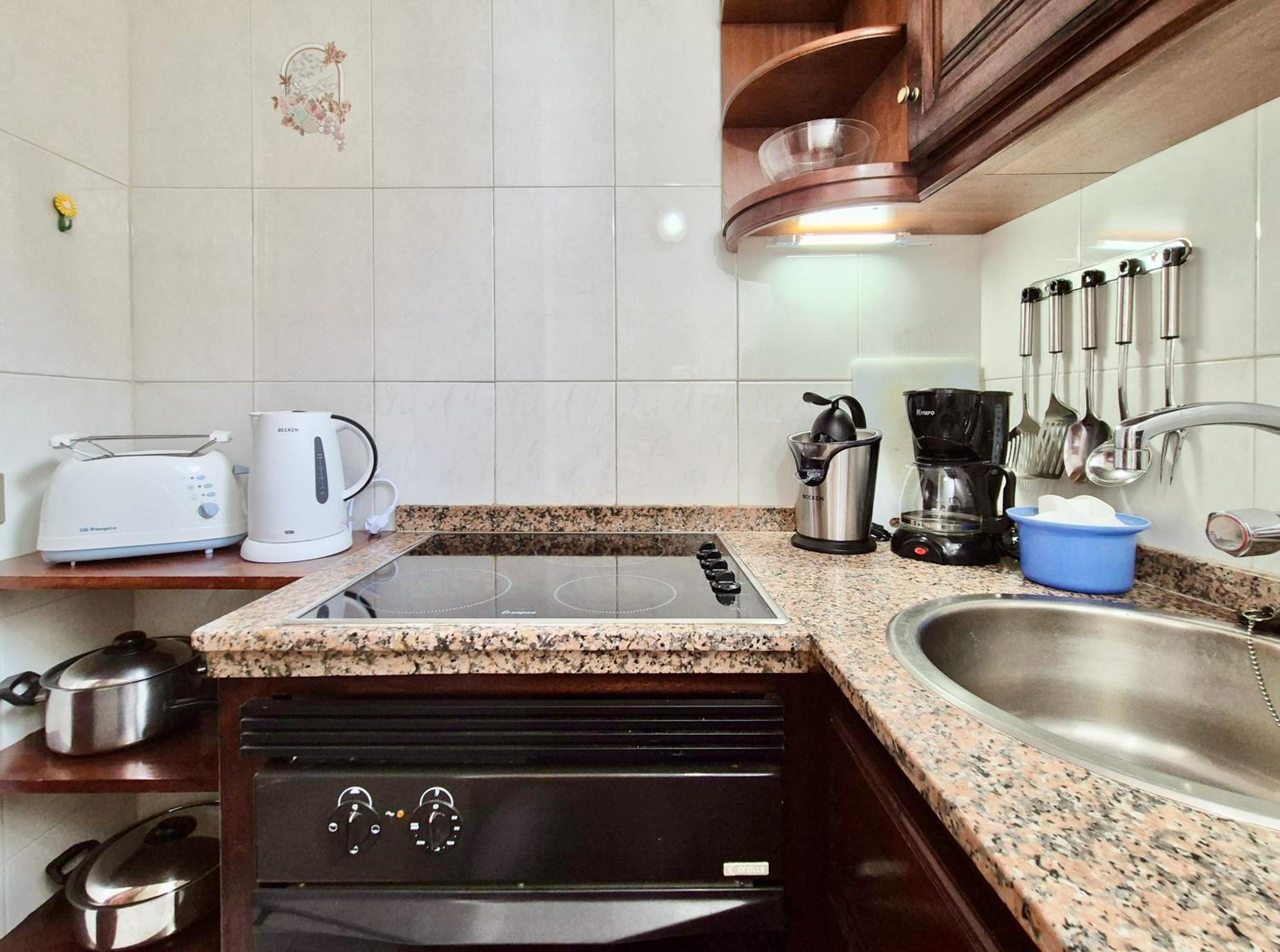 Canaima Apartments