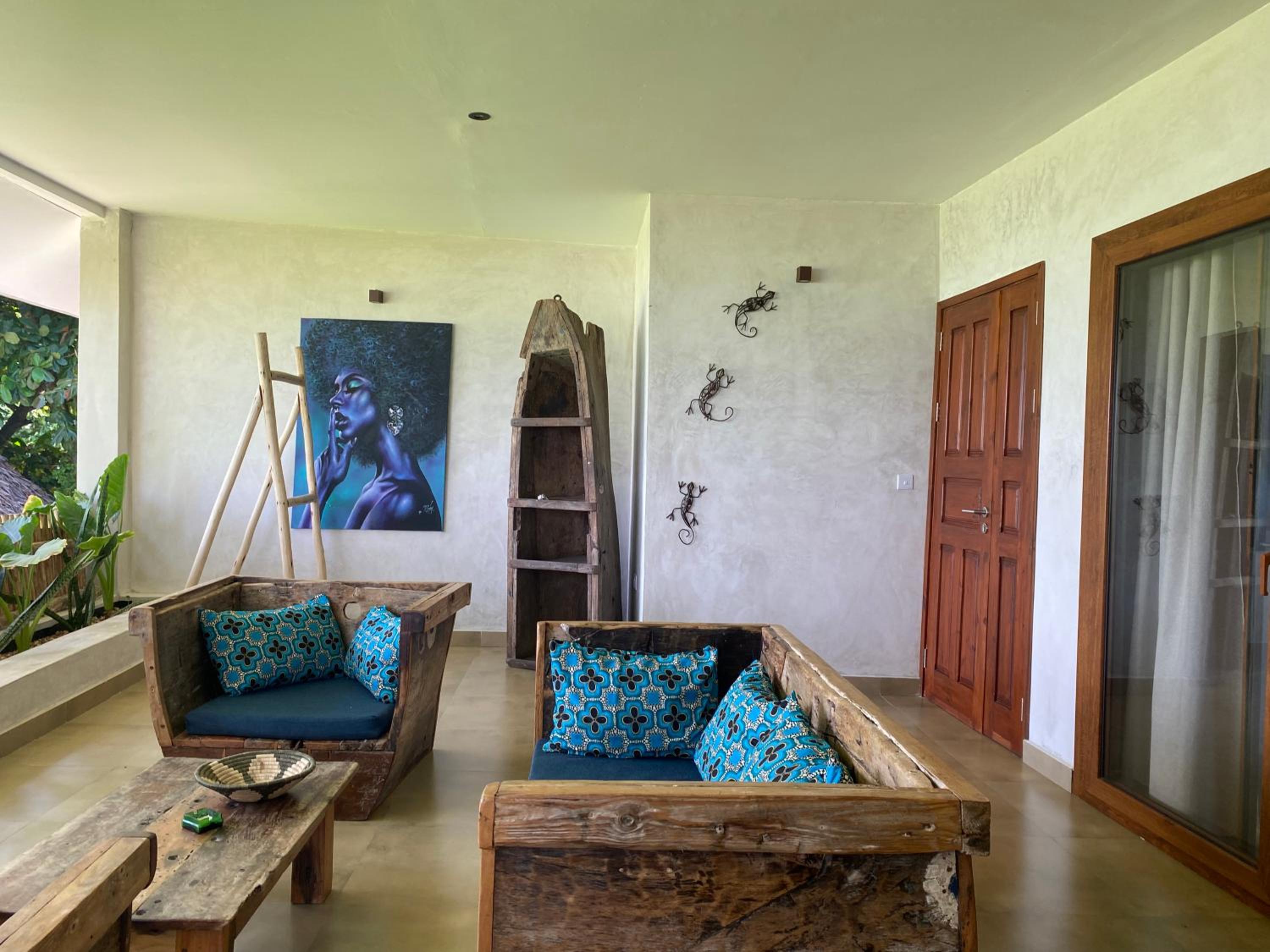 Blue Reef Sport & Fishing Lodge and Bungalows