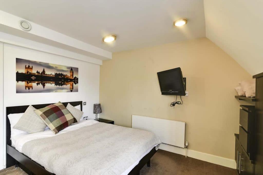Student Only Accommodation at AXO Oxford Circus near The Regent's Park in London