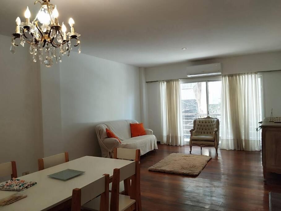 Departamento Barrancas, excelente ubicación, muy amplio, con seguridad