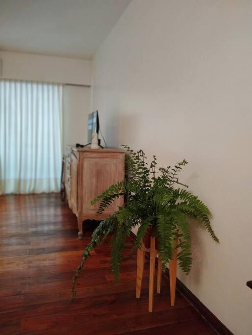 Departamento Barrancas, excelente ubicación, muy amplio, con seguridad