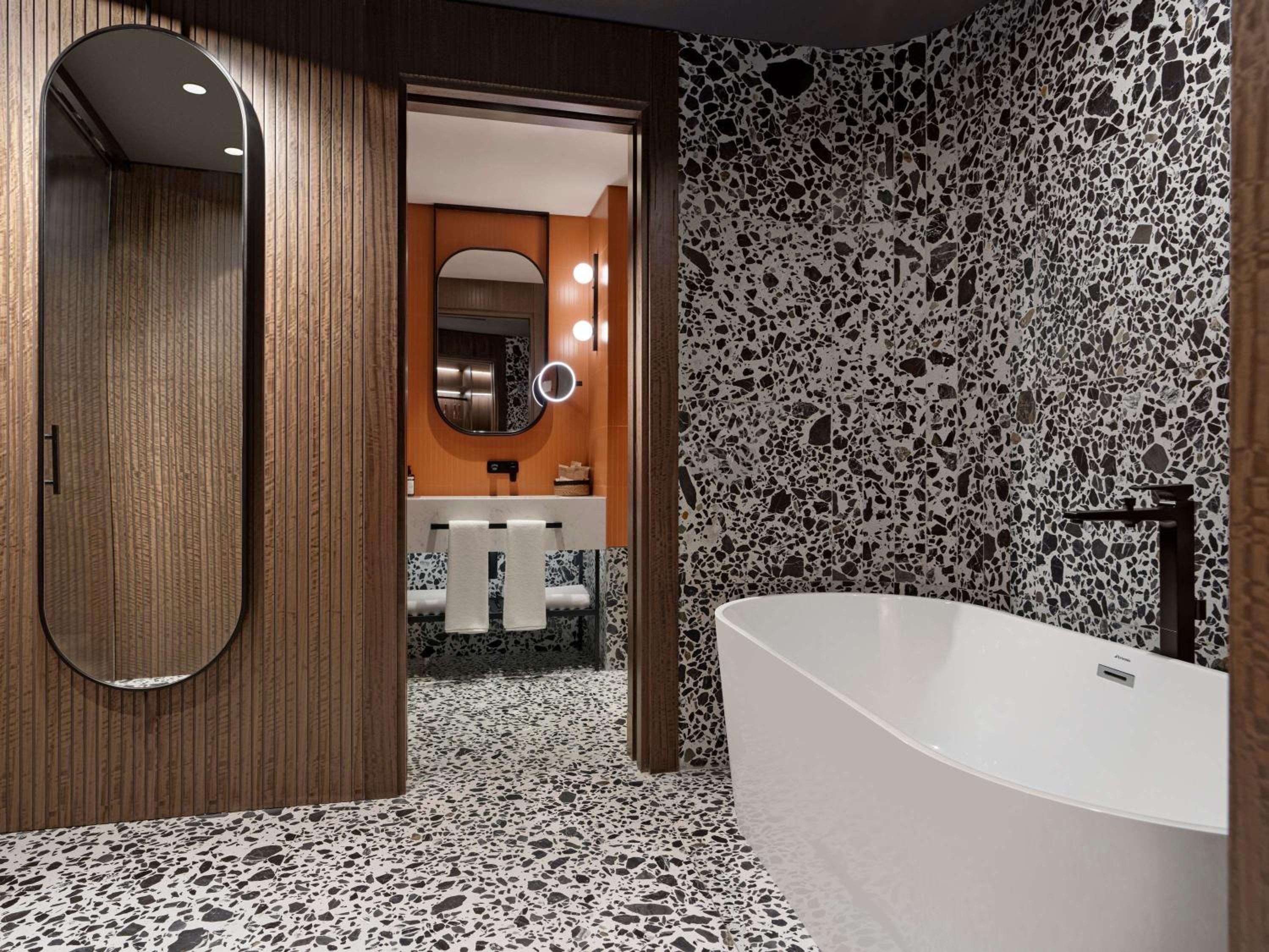 Mövenpick Hotel Istanbul Marmara Sea - Image 66