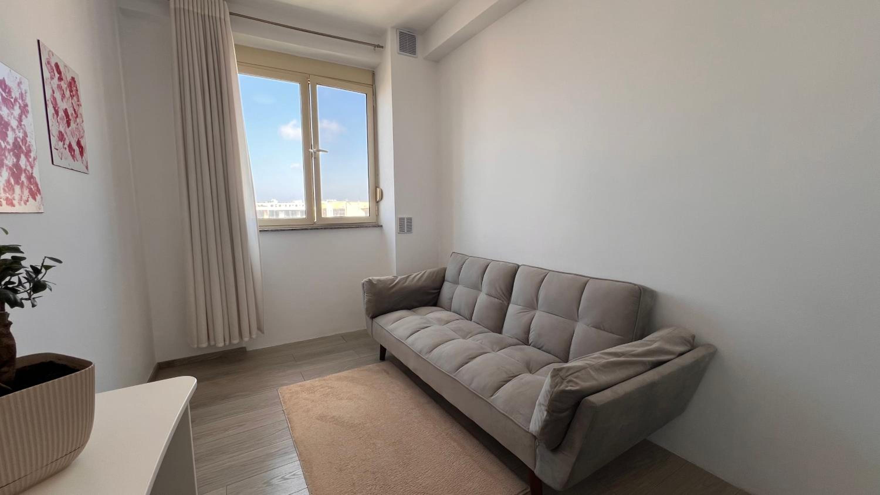 Lirin Apartment