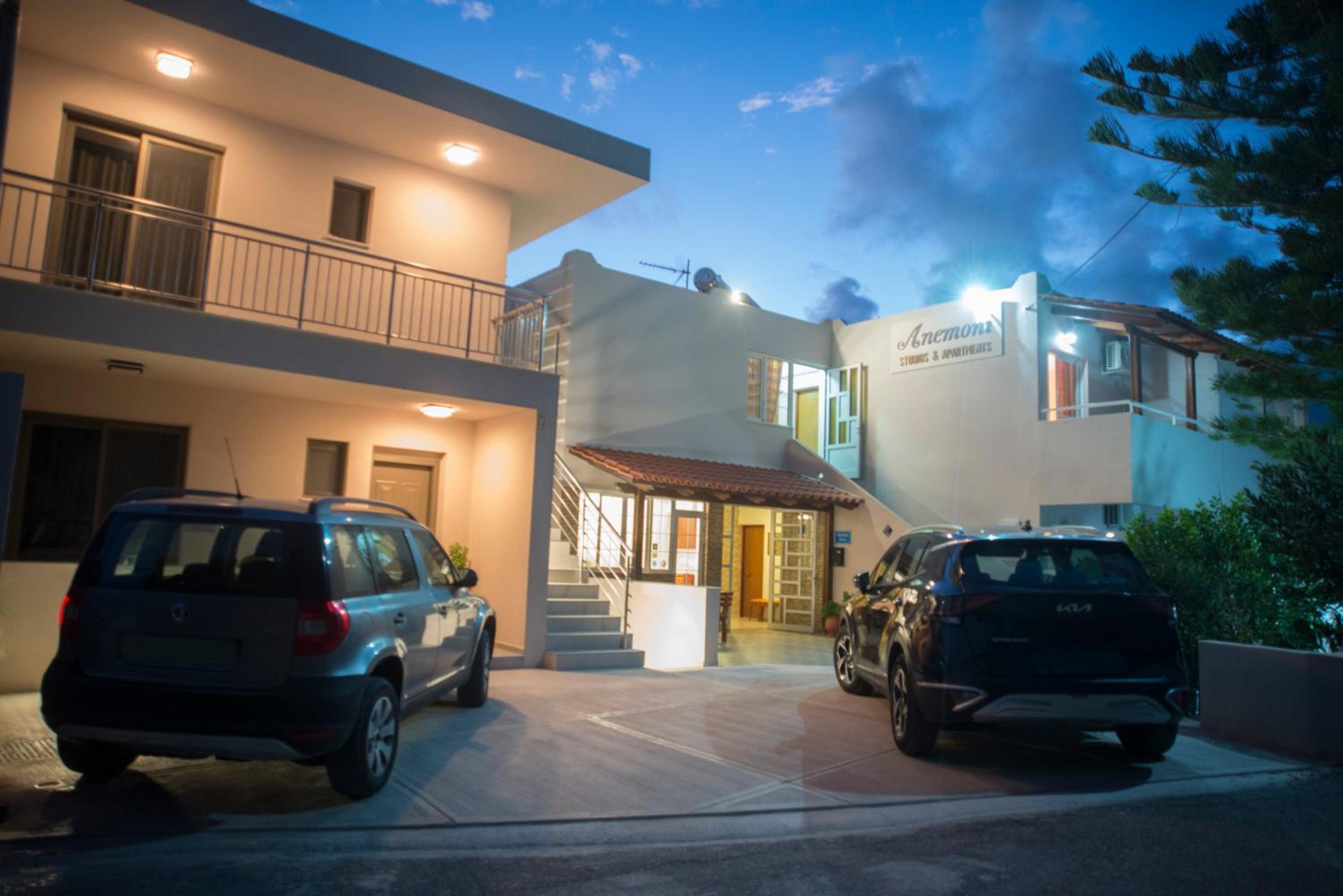 Anemoni Apartments