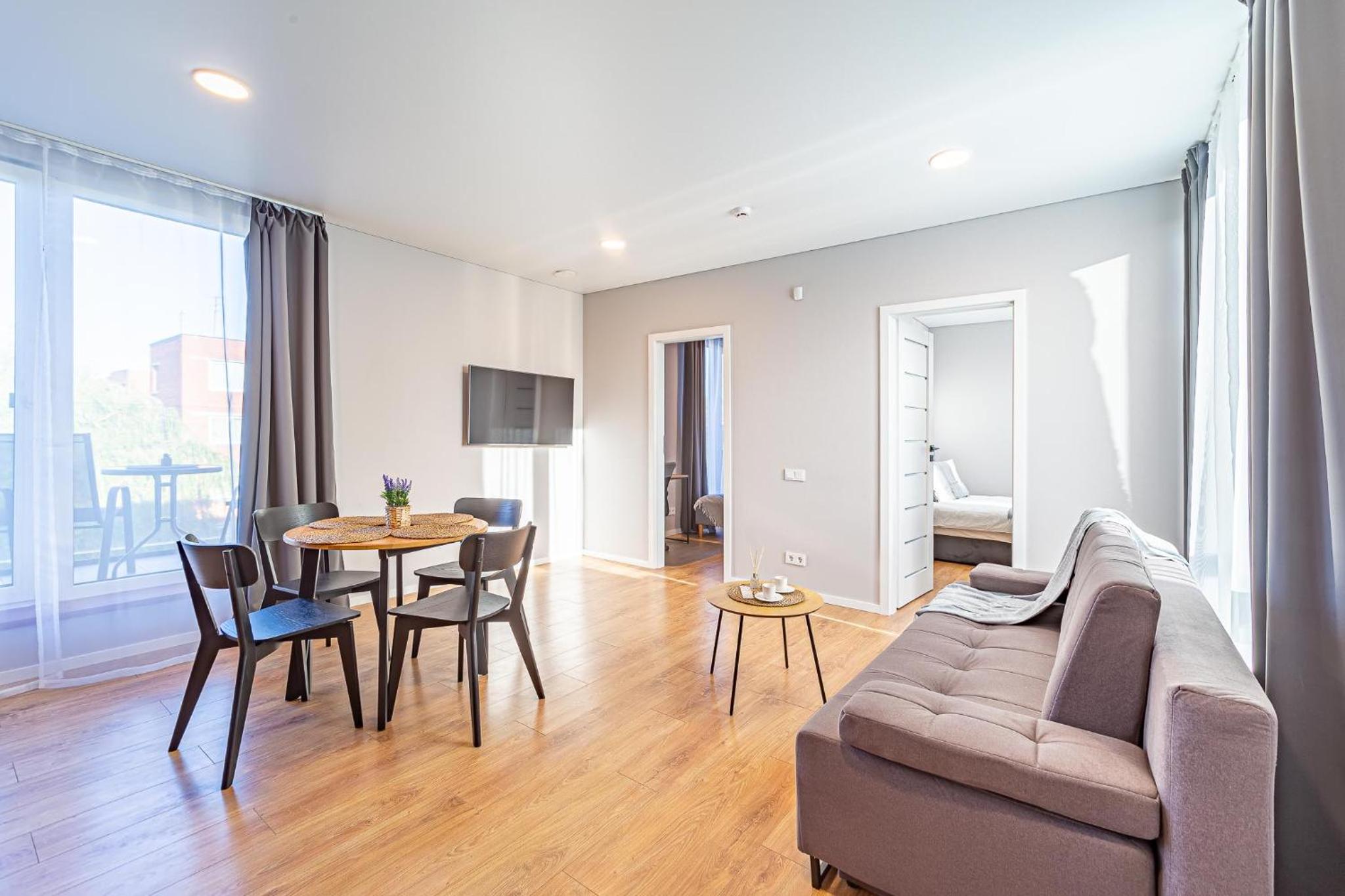 Oak Park Apartment view 2