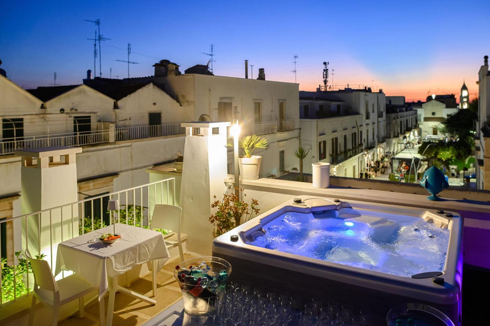 Murr Luxury Rooms view 2