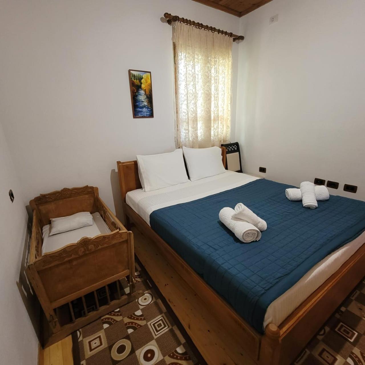 Jona Guest house