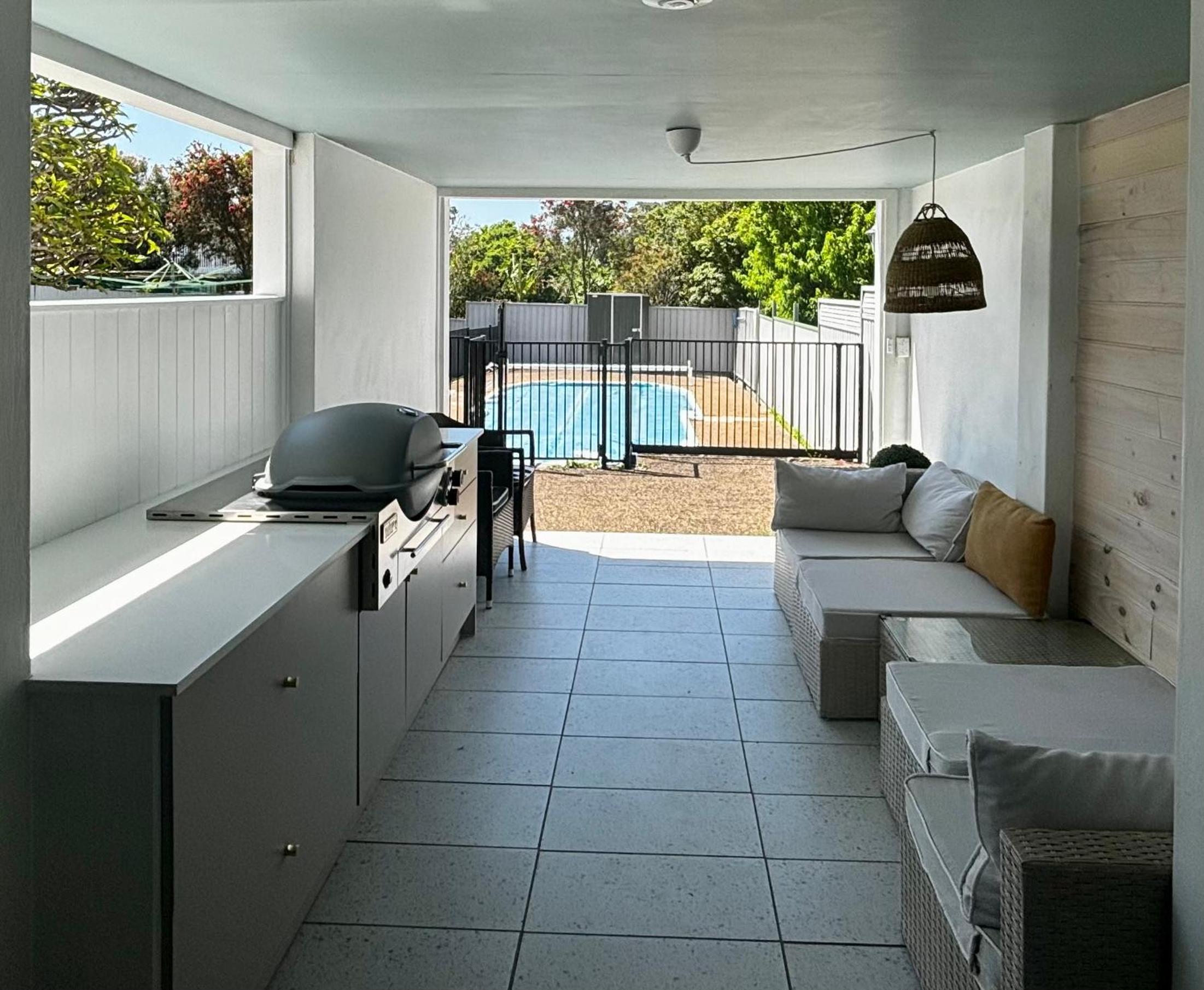 Modern Farmhouse at Pacific Sands Mollymook Beach