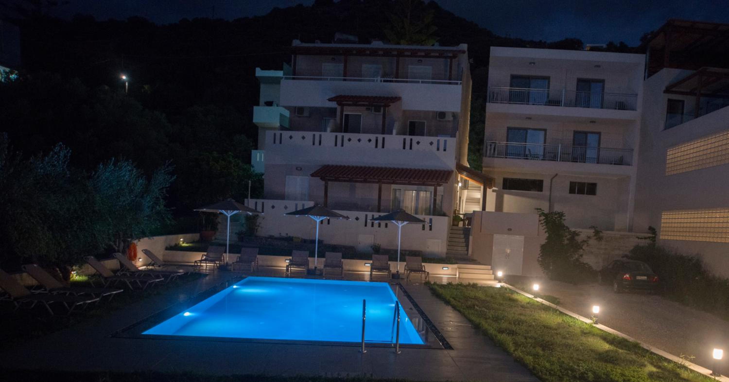 Anemoni Apartments