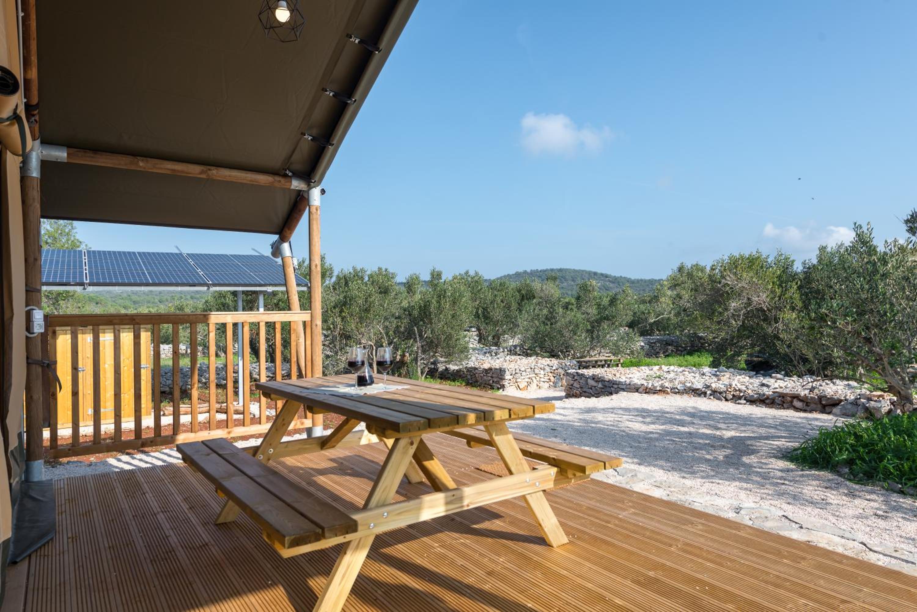 Adriatic Heritage Glamping No2 with Jacuzzi view 4