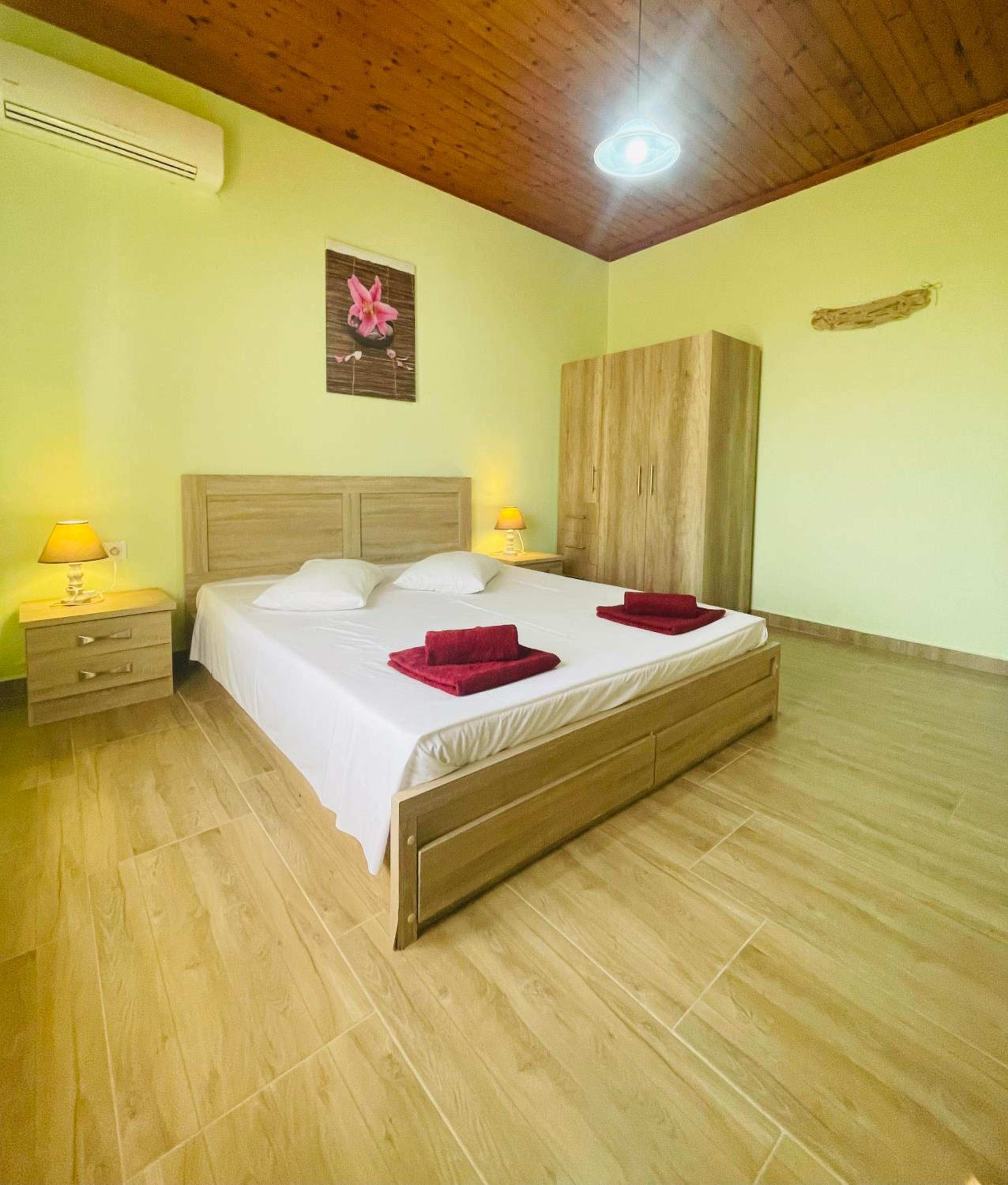 Fergani Apartments