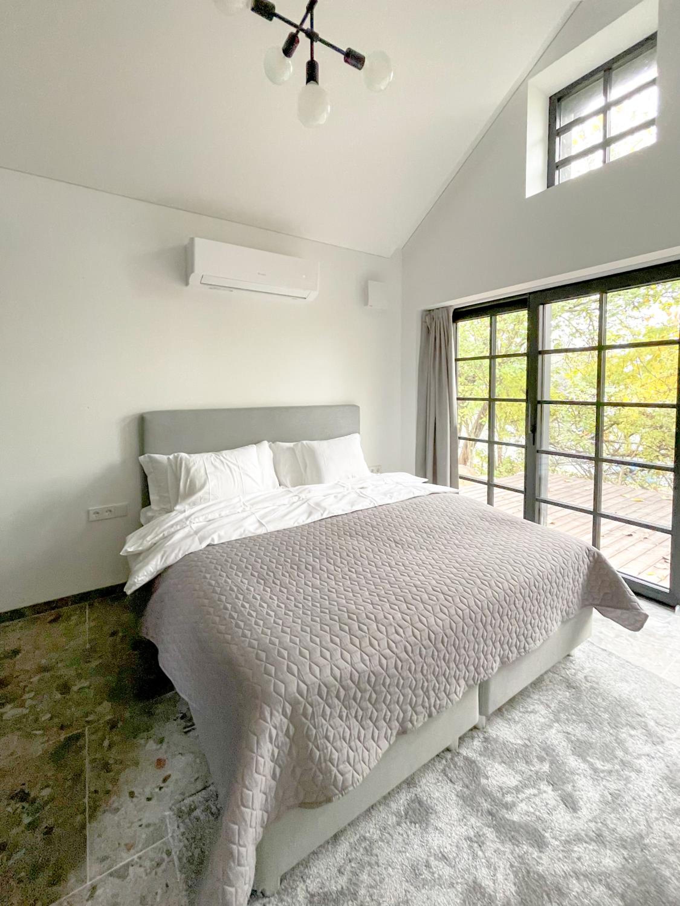 Lakeview Modern Karaim Cottage Trakai view 2