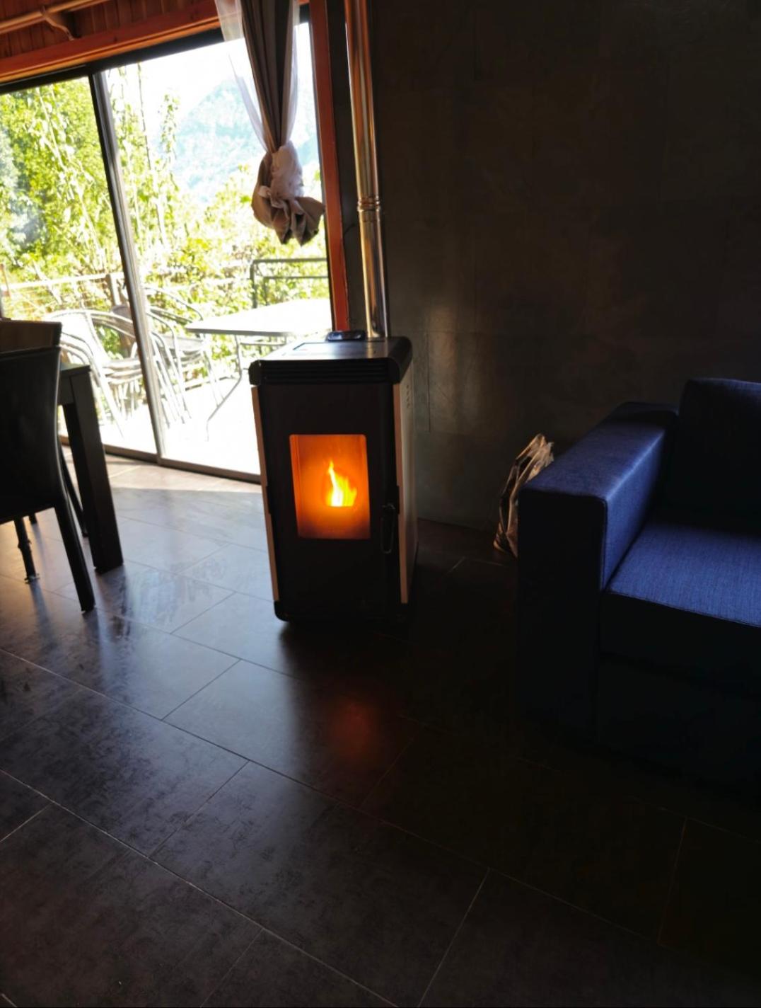 Cabaña 8 a 9 personas ideal 2 matrimonios y niños