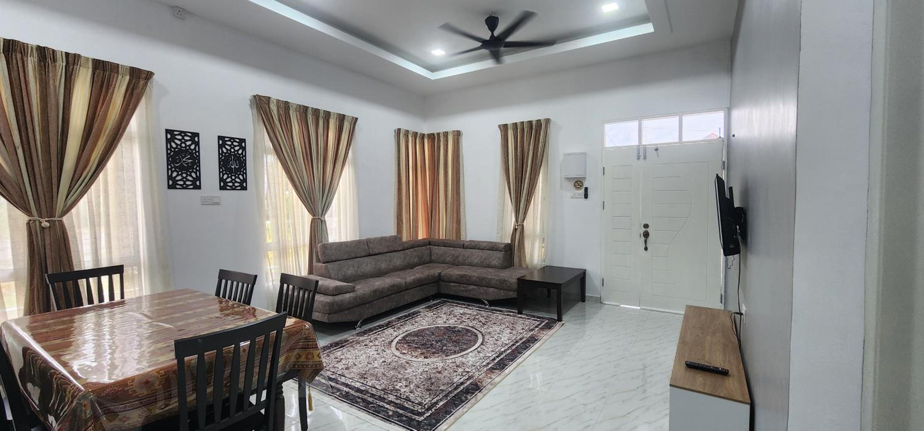 Homestay Irdina Adryana Free Wifi photo 8