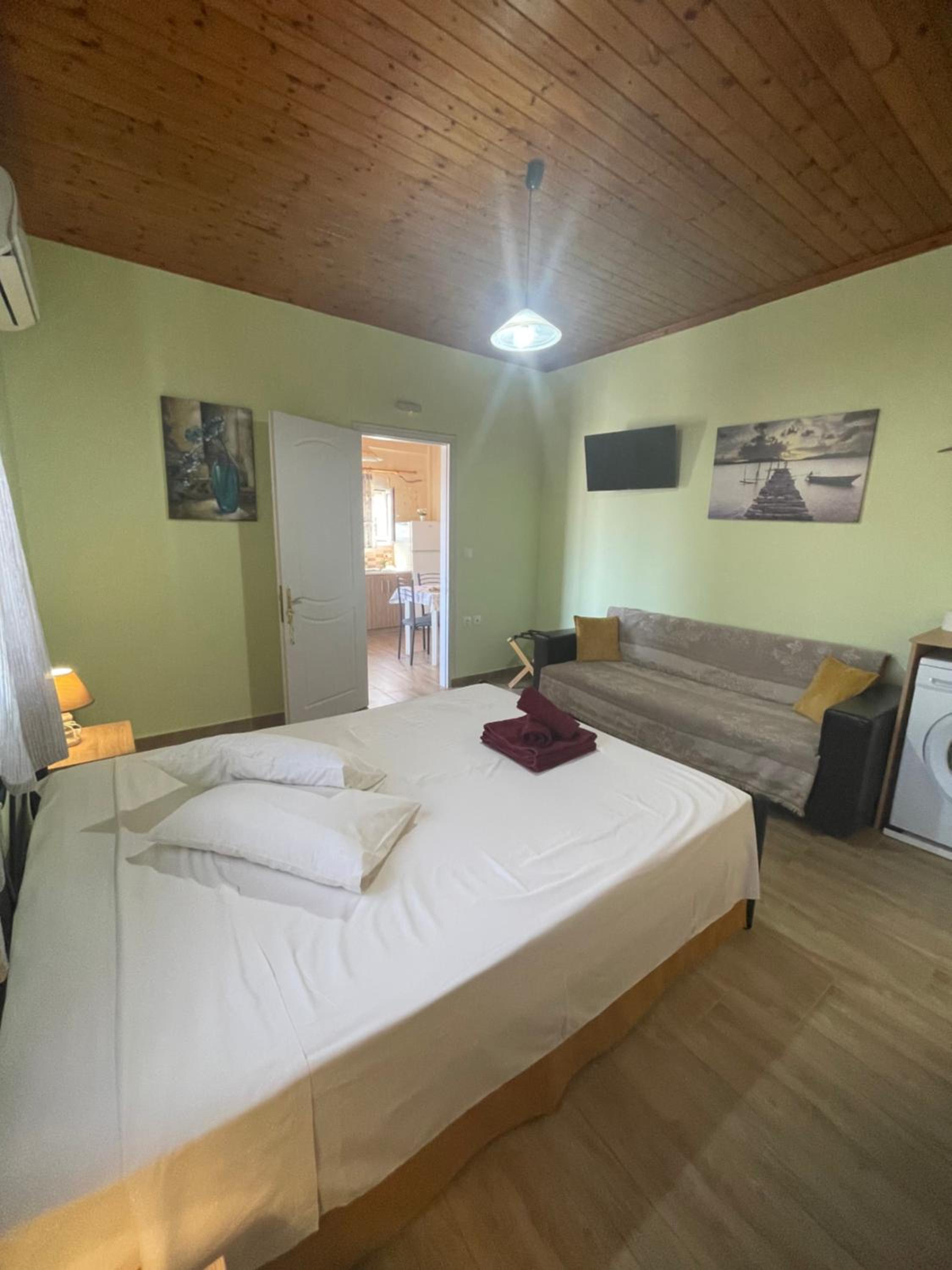 Fergani Apartments