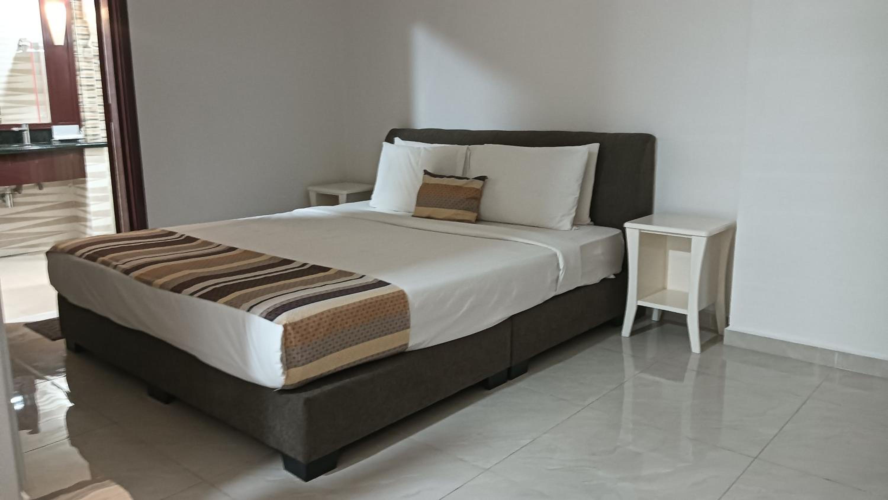 The Hotel Services Suites At Times Square Malaysia