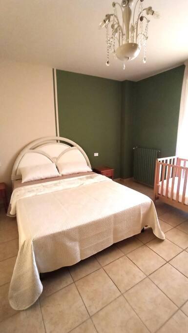 San Giovanni Rotondo Vacations - Spacious Vintage Style Apartment - Property Image 7