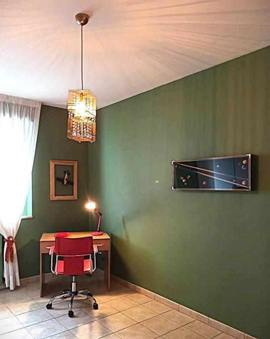 San Giovanni Rotondo Vacations - Spacious Vintage Style Apartment - Property Image 17