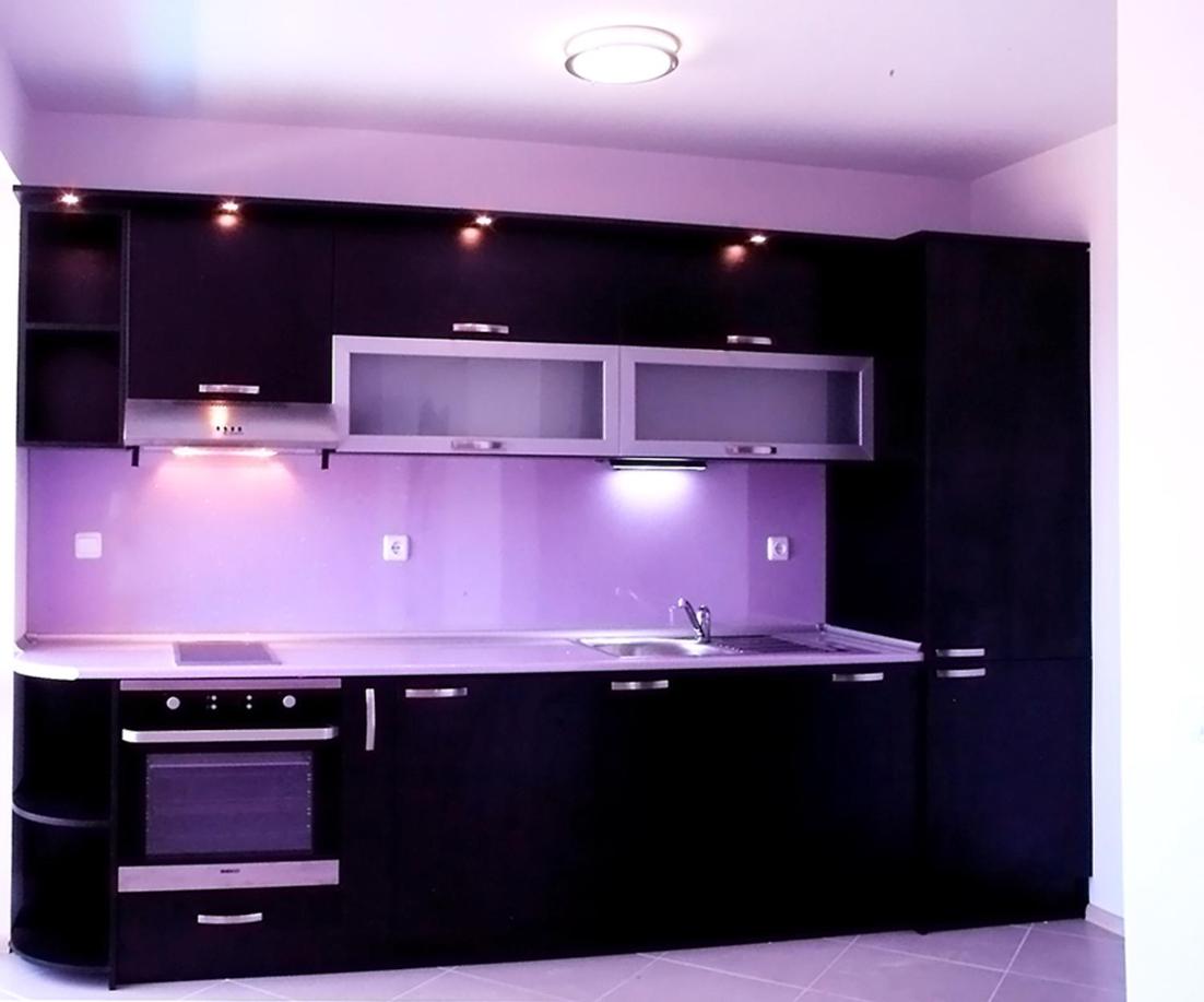 Private apartment with parking and pool