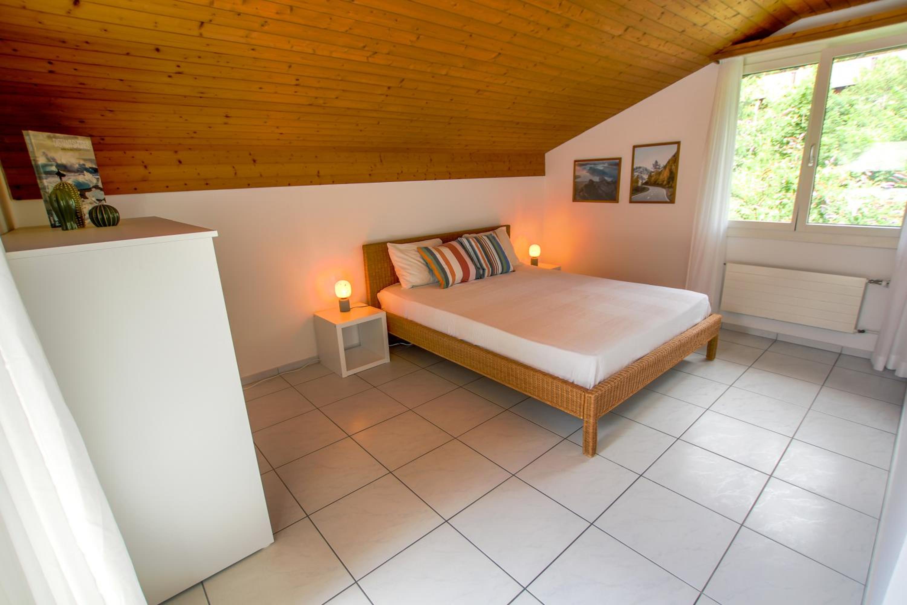 Traumhafte 2,5-Zi-Wohnung mit Sicht auf den See