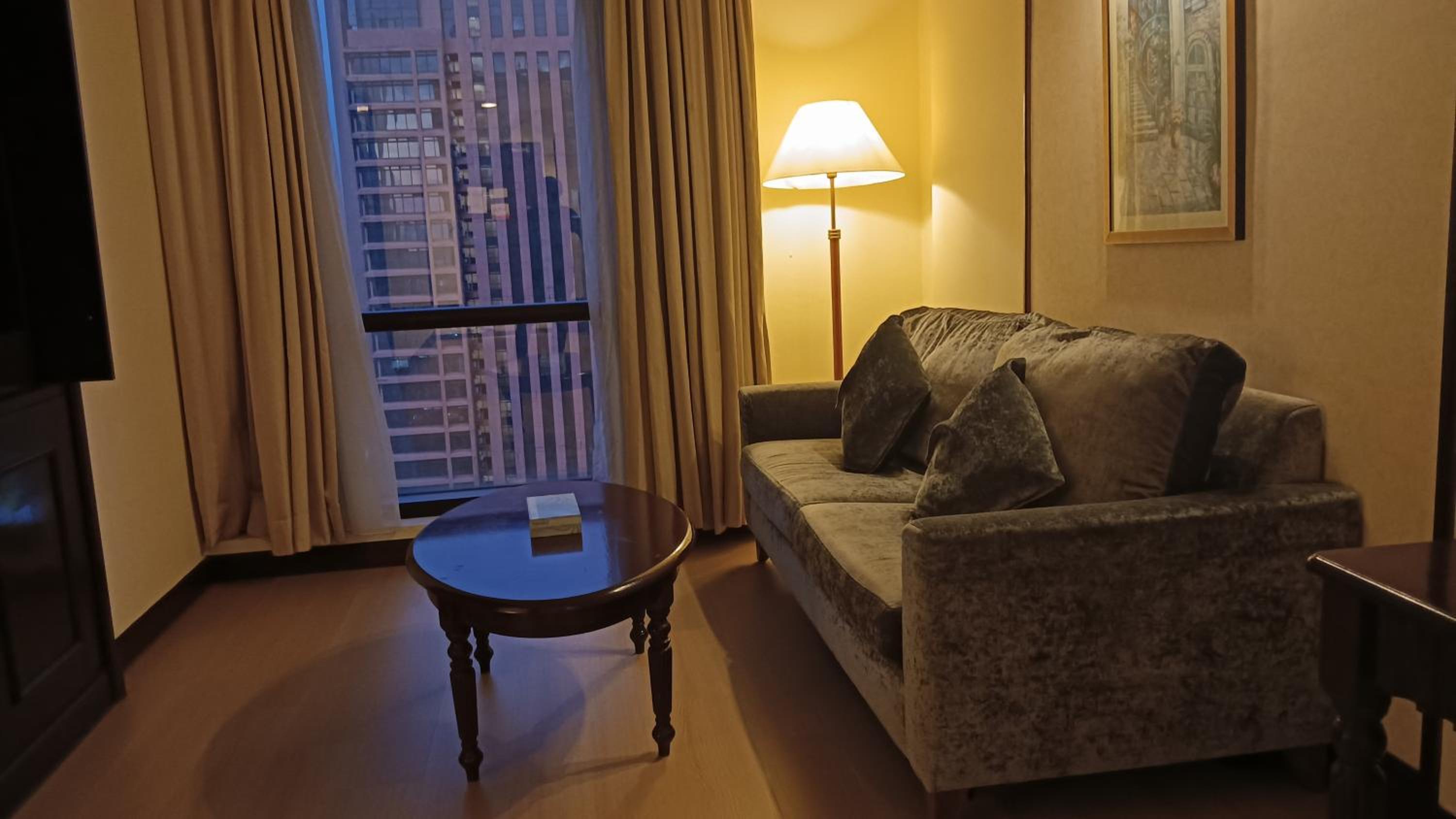 BBS Apartment At Time Square East Lobby