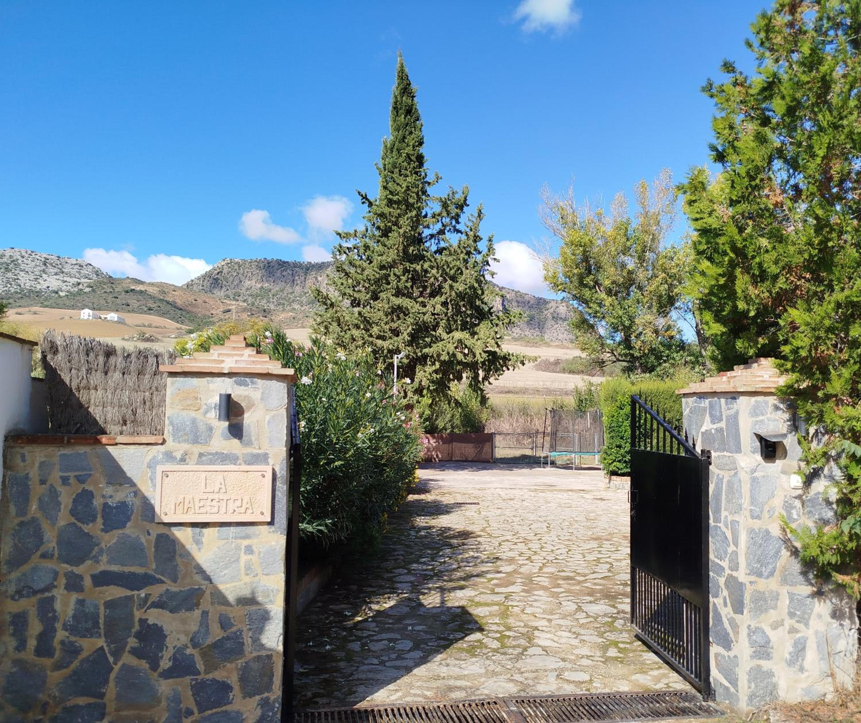 Casa Rural La Maestra