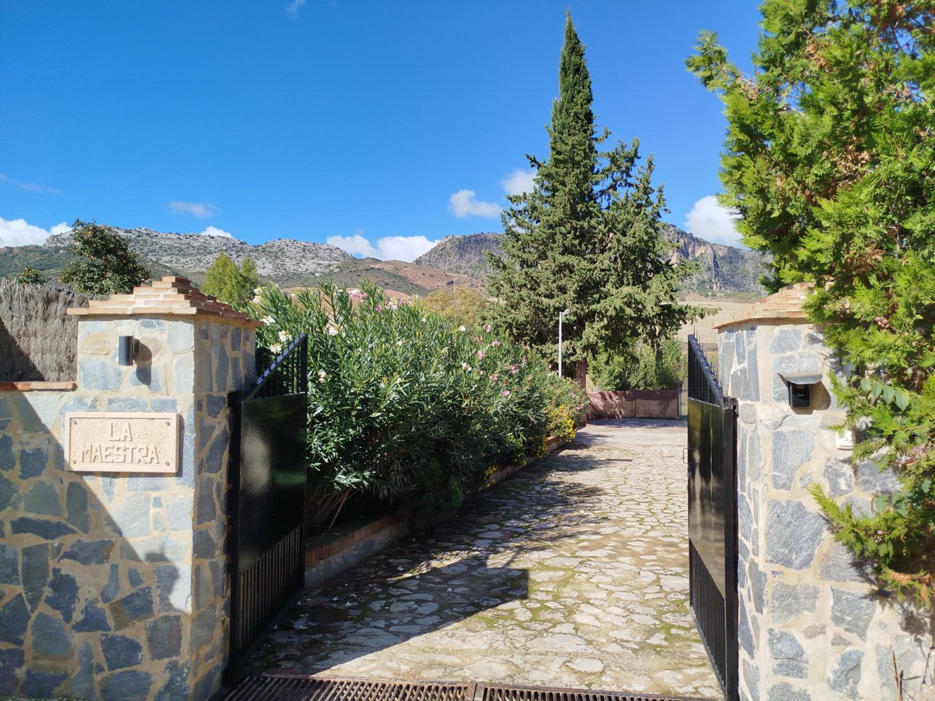 Casa Rural La Maestra