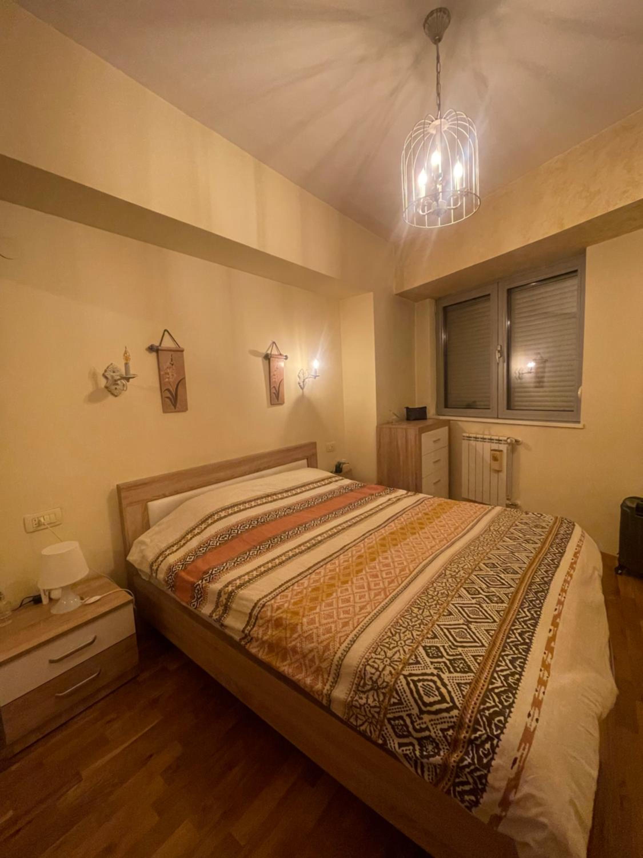 Cozy,comfort place next to City Mall view 4