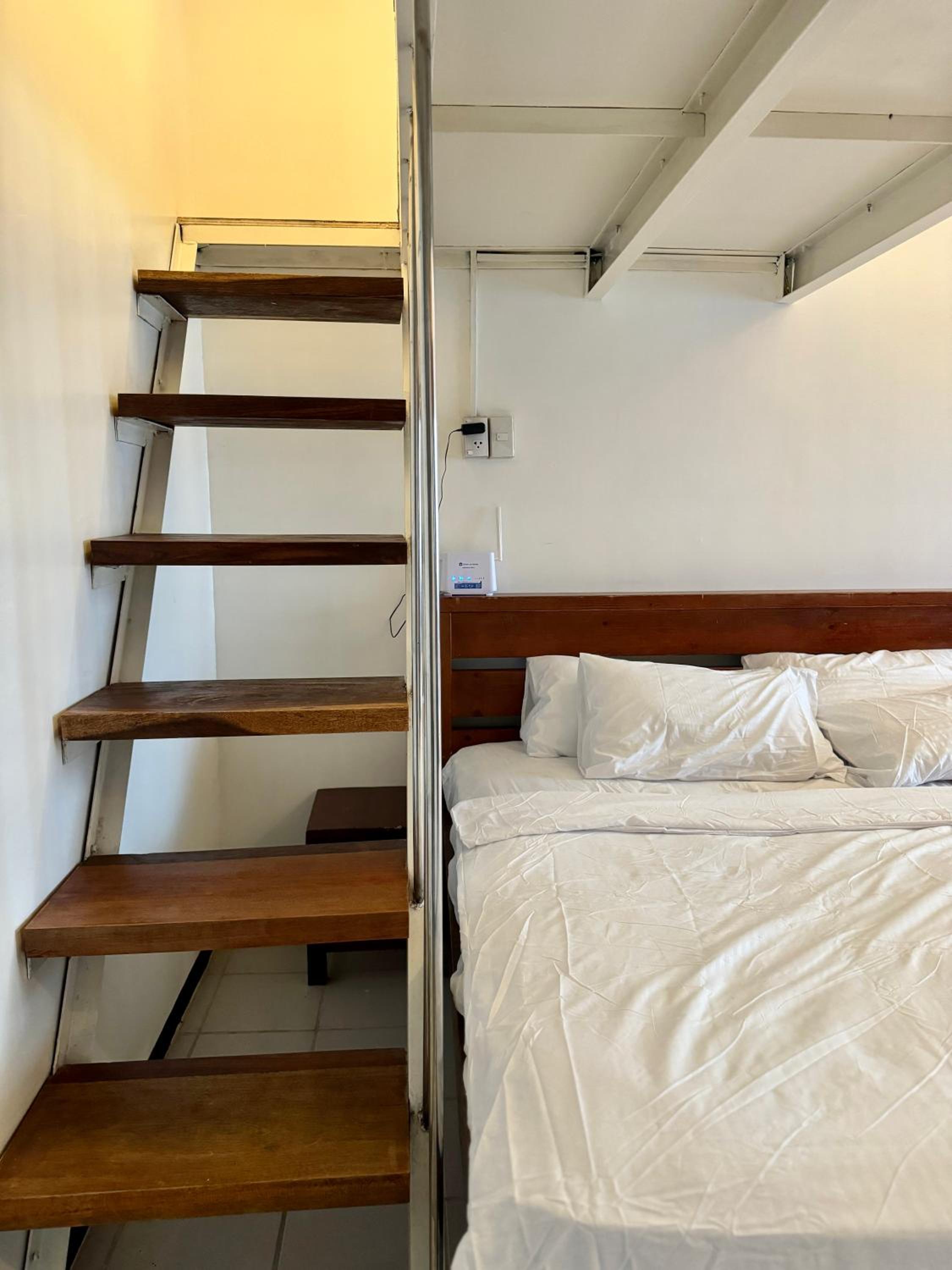 Cozy Pod view 4