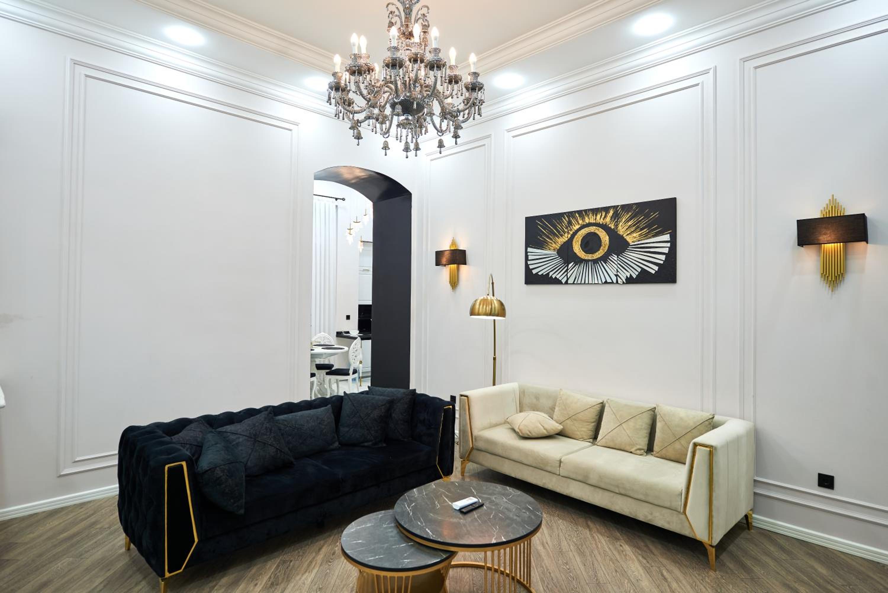 Sea View Boulevard Apartment