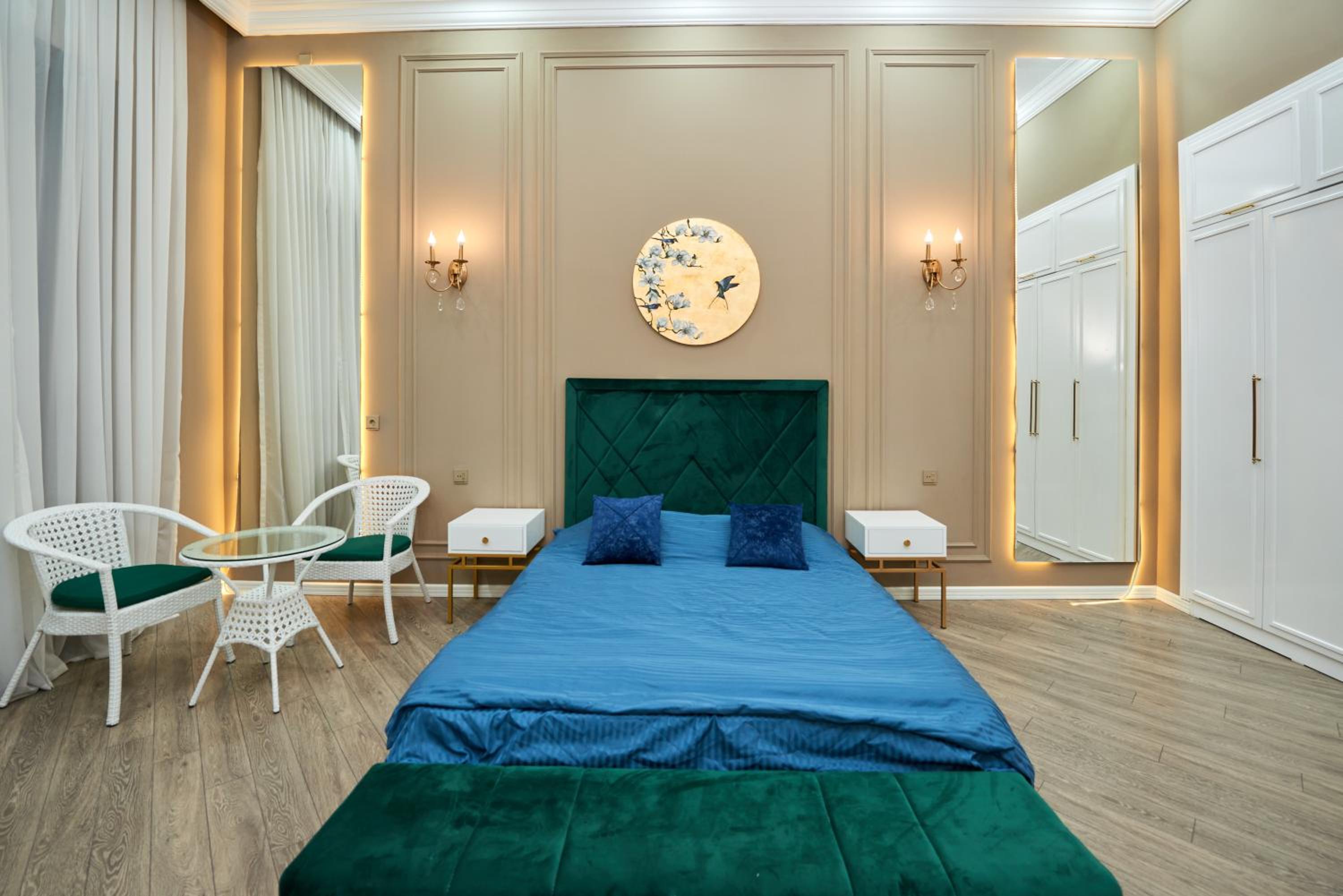 Sea View Boulevard Apartment