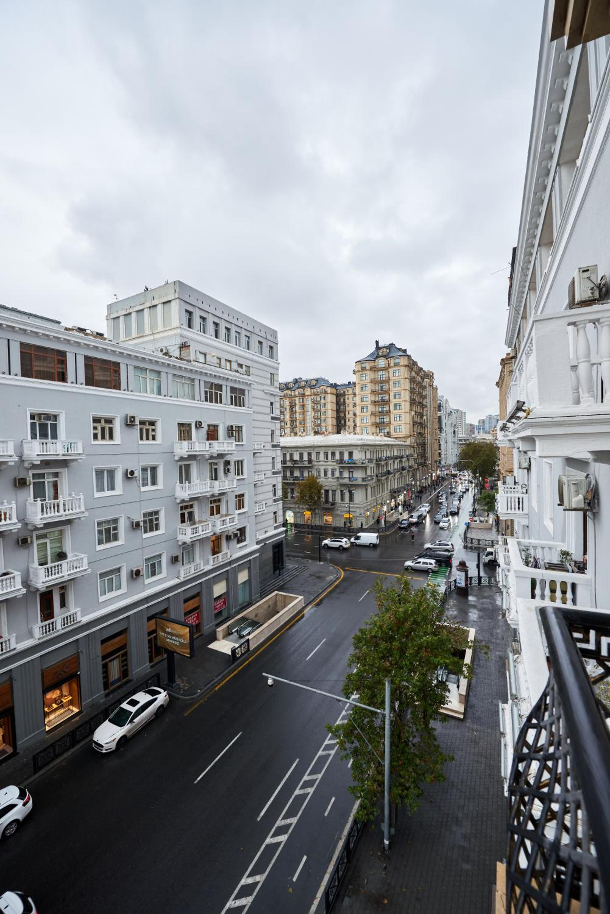 Sea View Boulevard Apartment