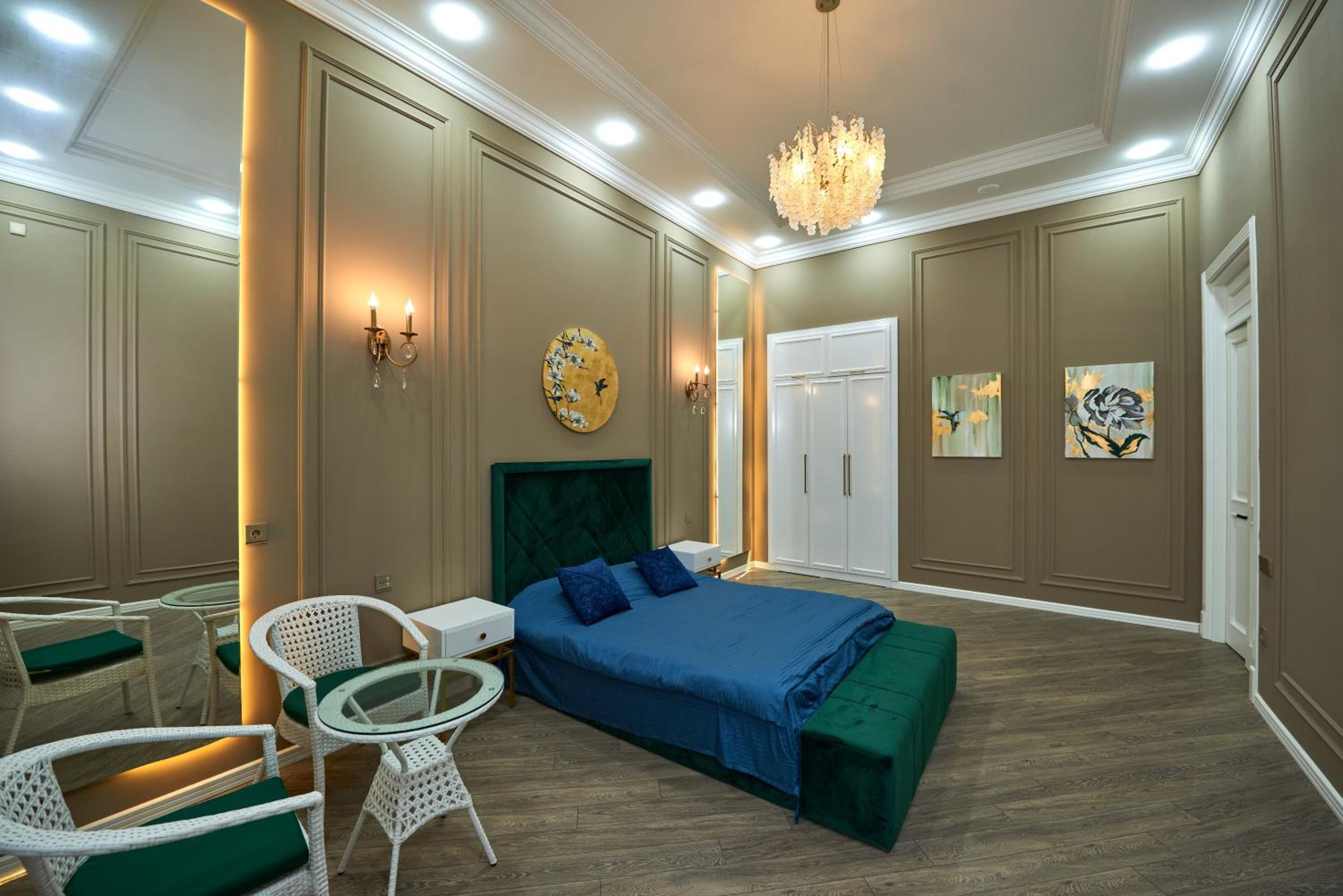 Sea View Boulevard Apartment