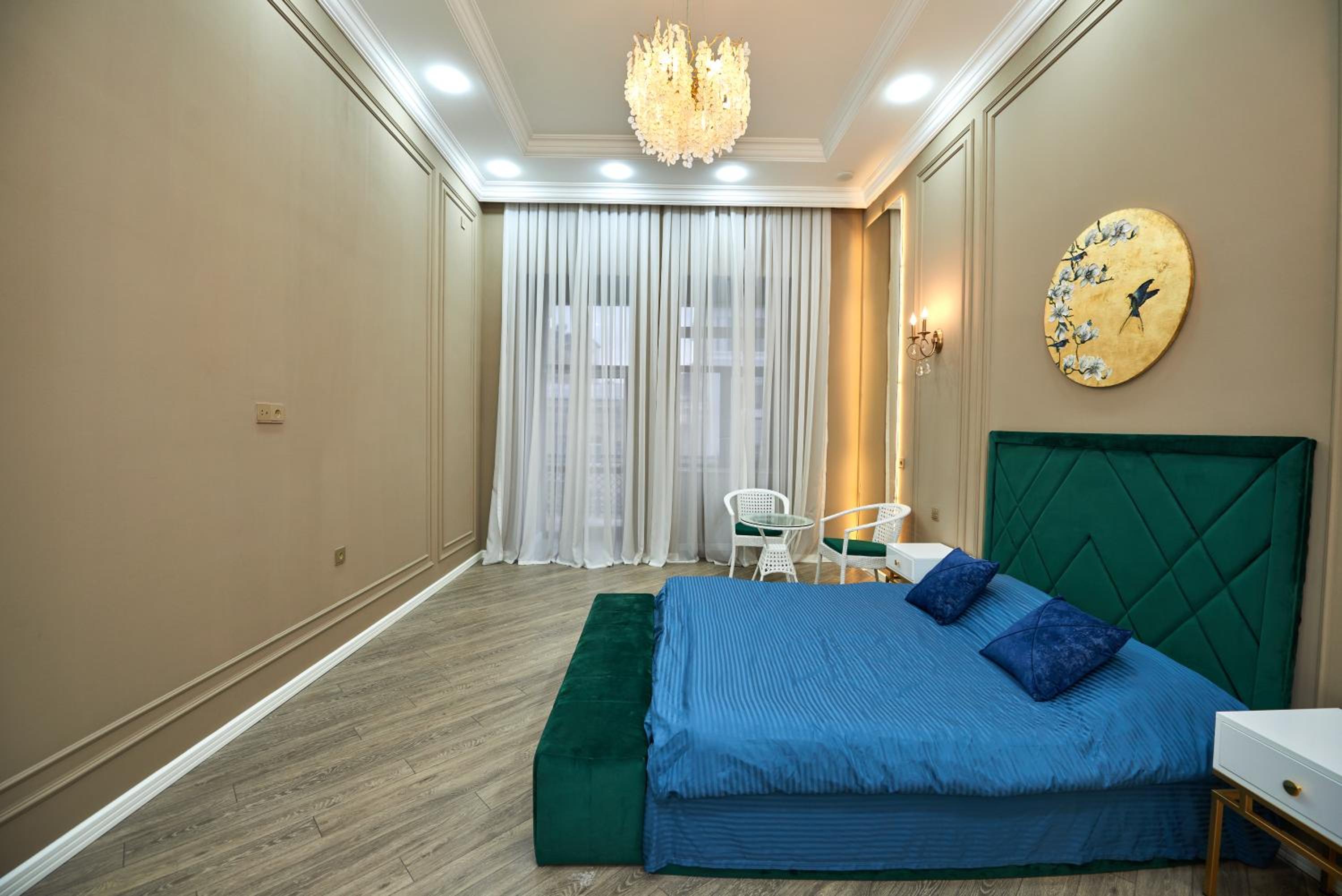 Sea View Boulevard Apartment