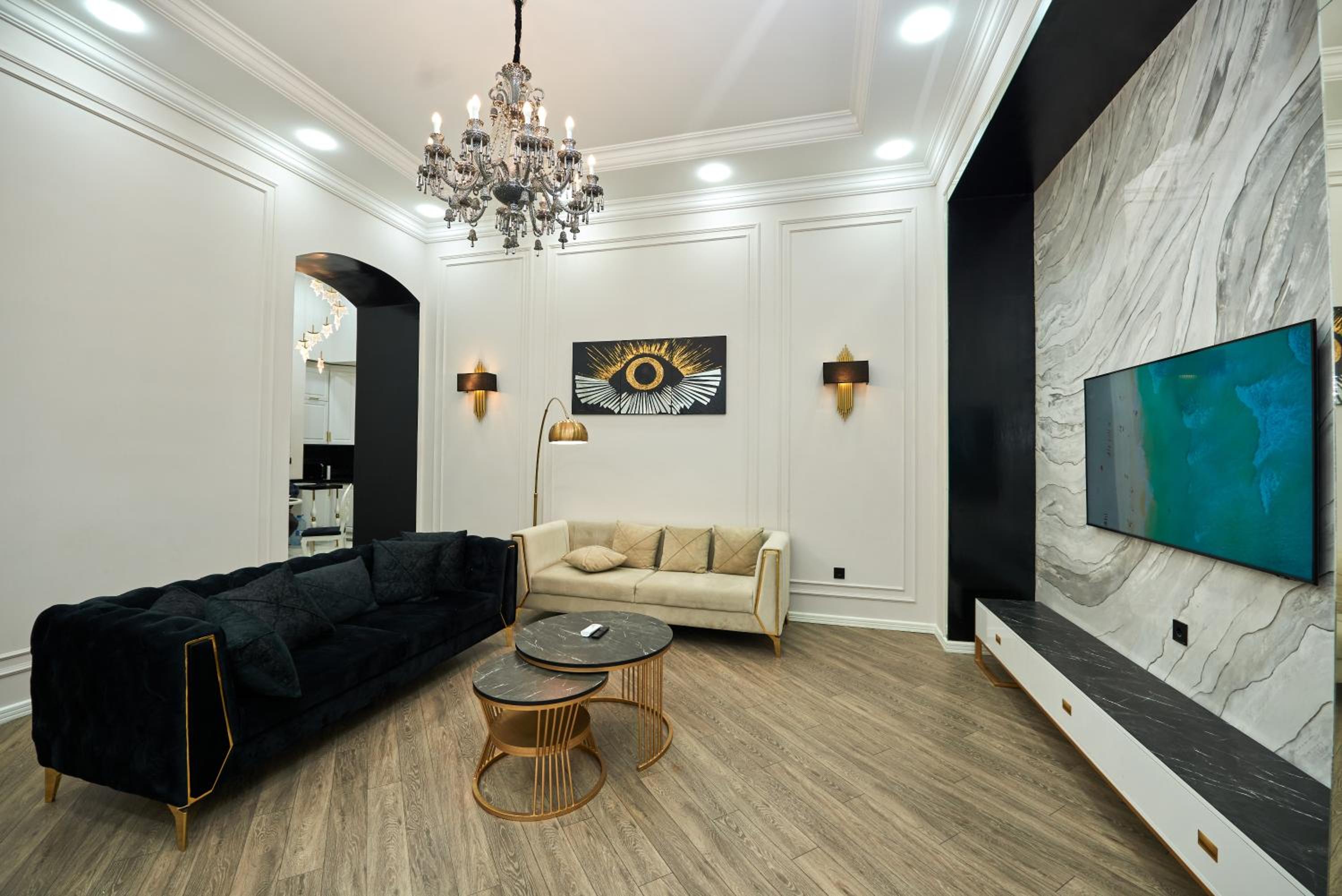 Sea View Boulevard Apartment