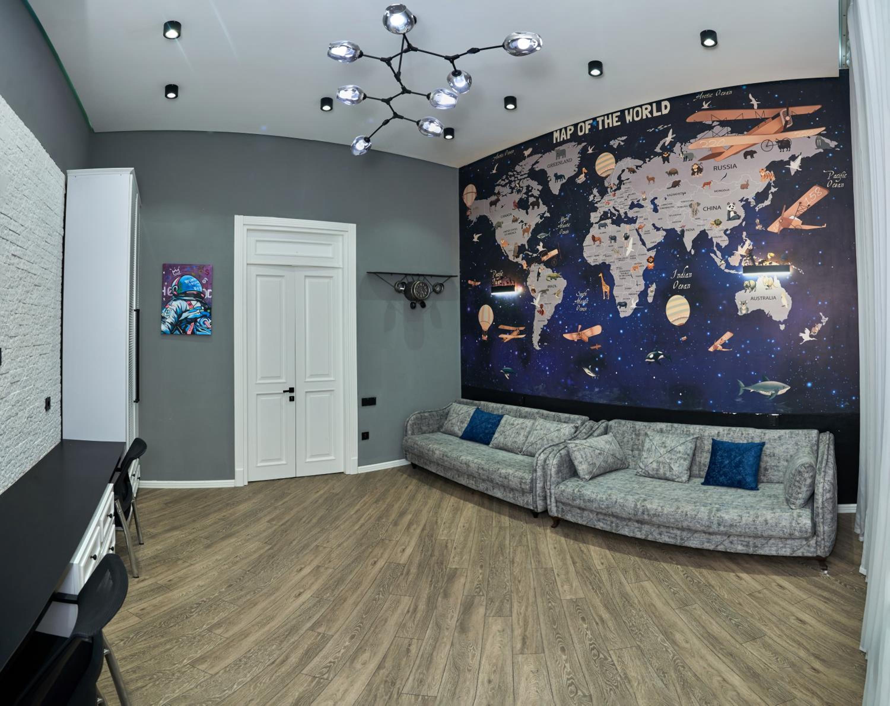Sea View Boulevard Apartment