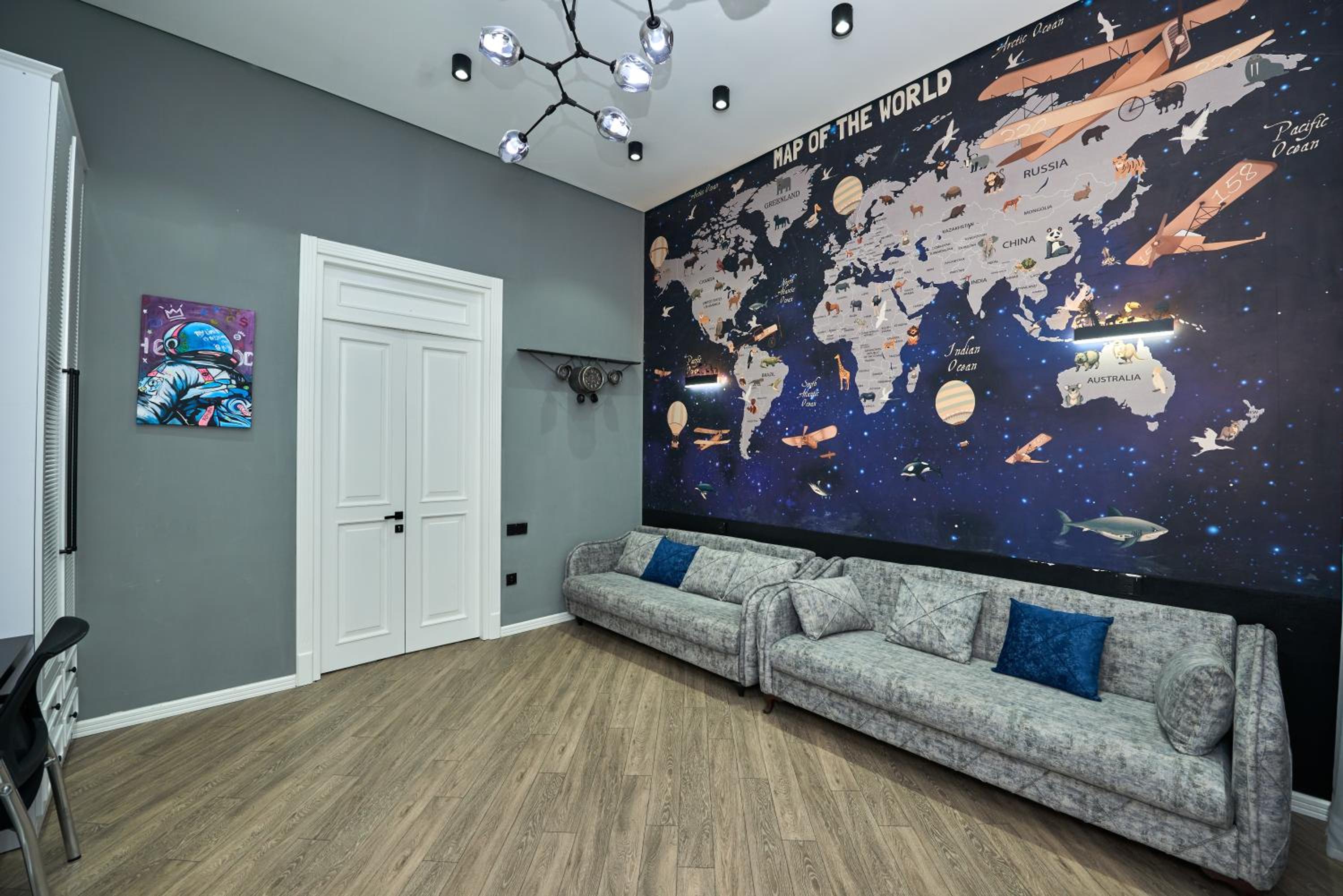 Sea View Boulevard Apartment