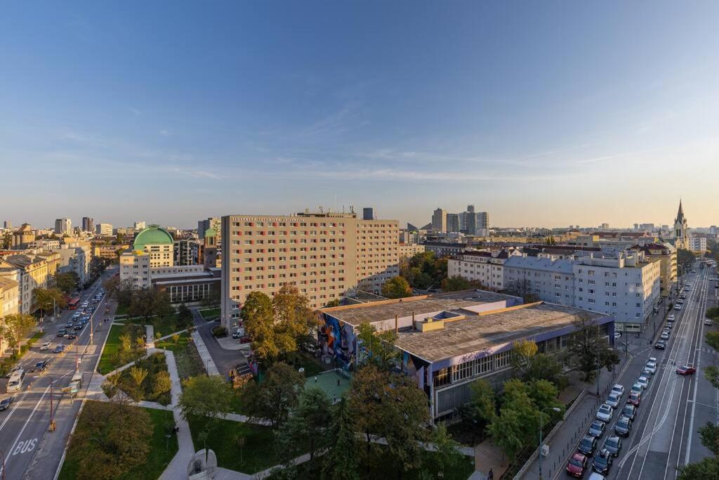 BNB Proxenta Cityview Residence
