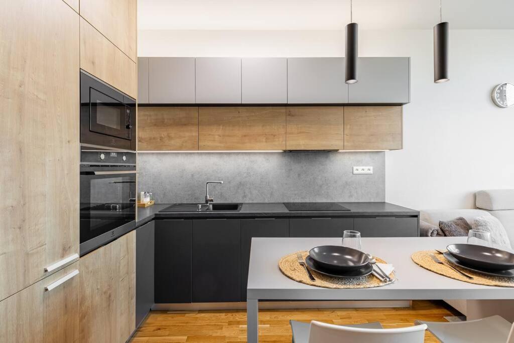 BNB Proxenta Cityview Residence
