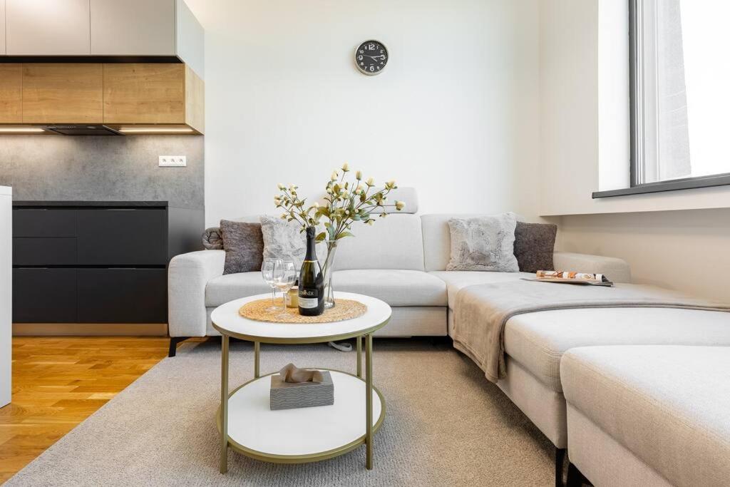 BNB Proxenta Cityview Residence