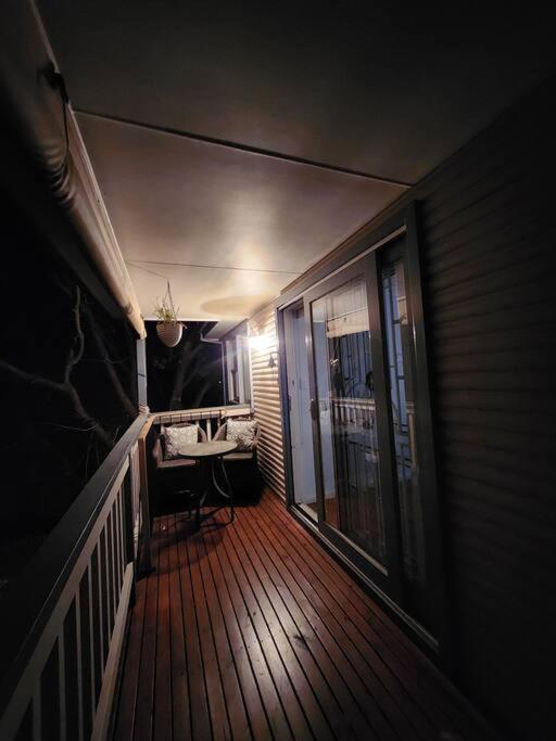 2 bedroom guest suite in a Tropical setup